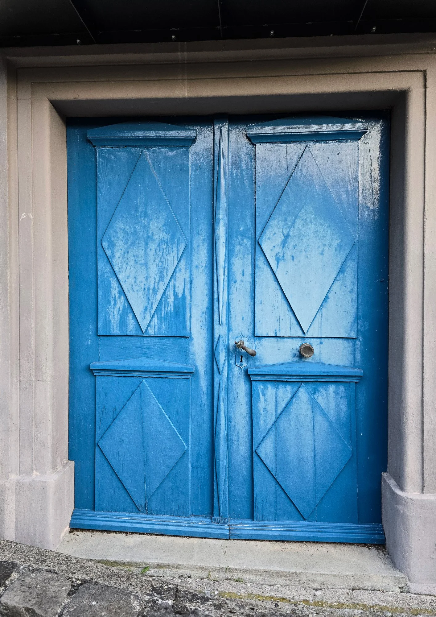 Tuere Blau (1 von 1).jpg
