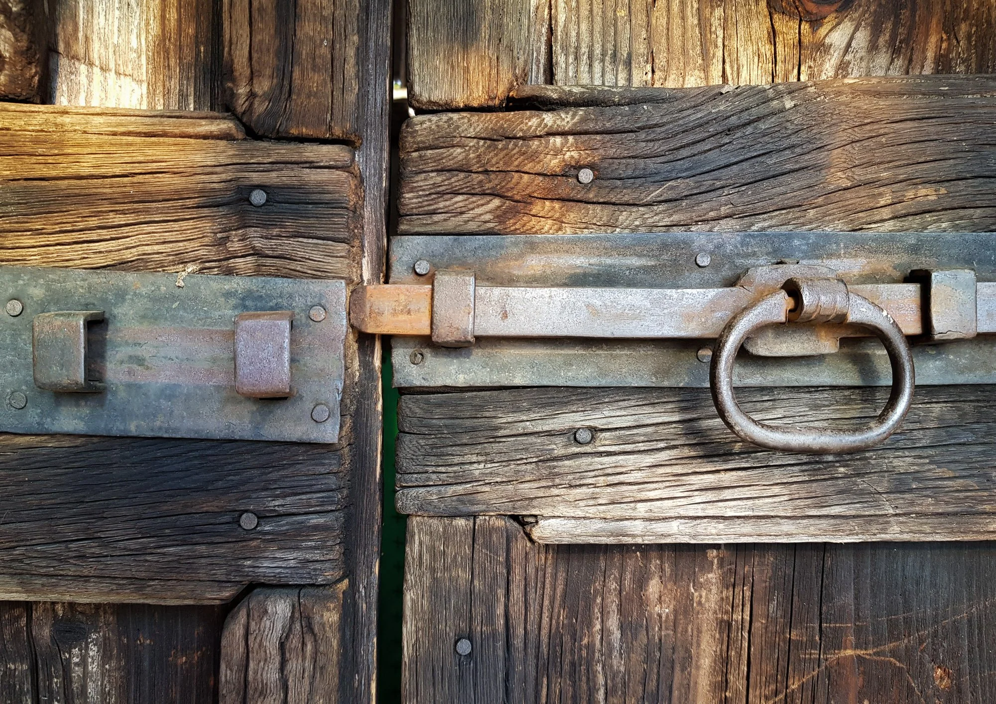 Holztor Mauer (1 von 1).jpg