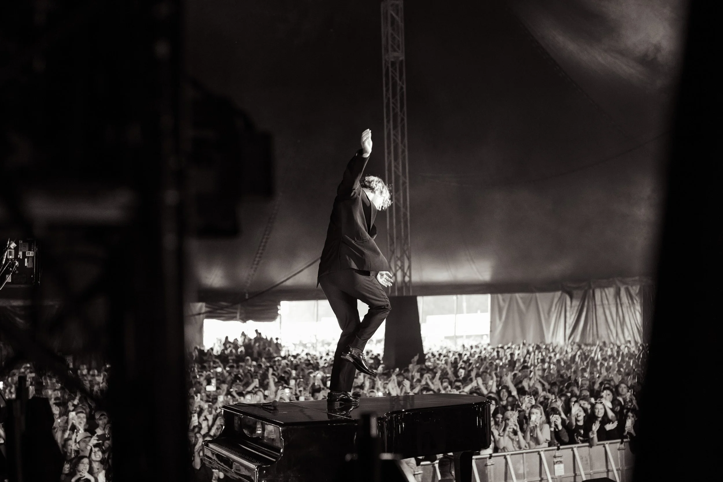 -230825 - TOM ODELL--16.jpg