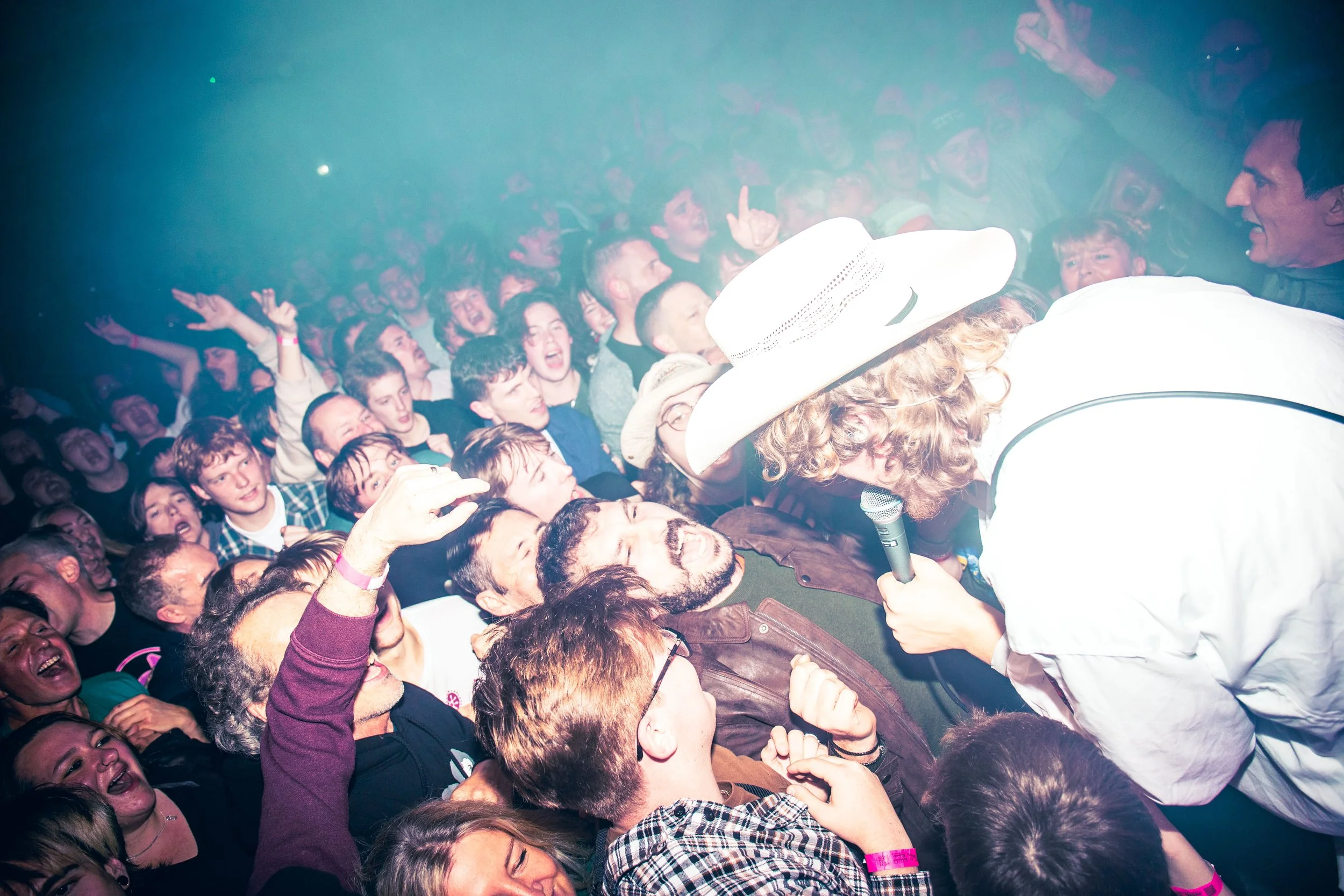 -241110 - FAT DOG LEEDS--8.jpg