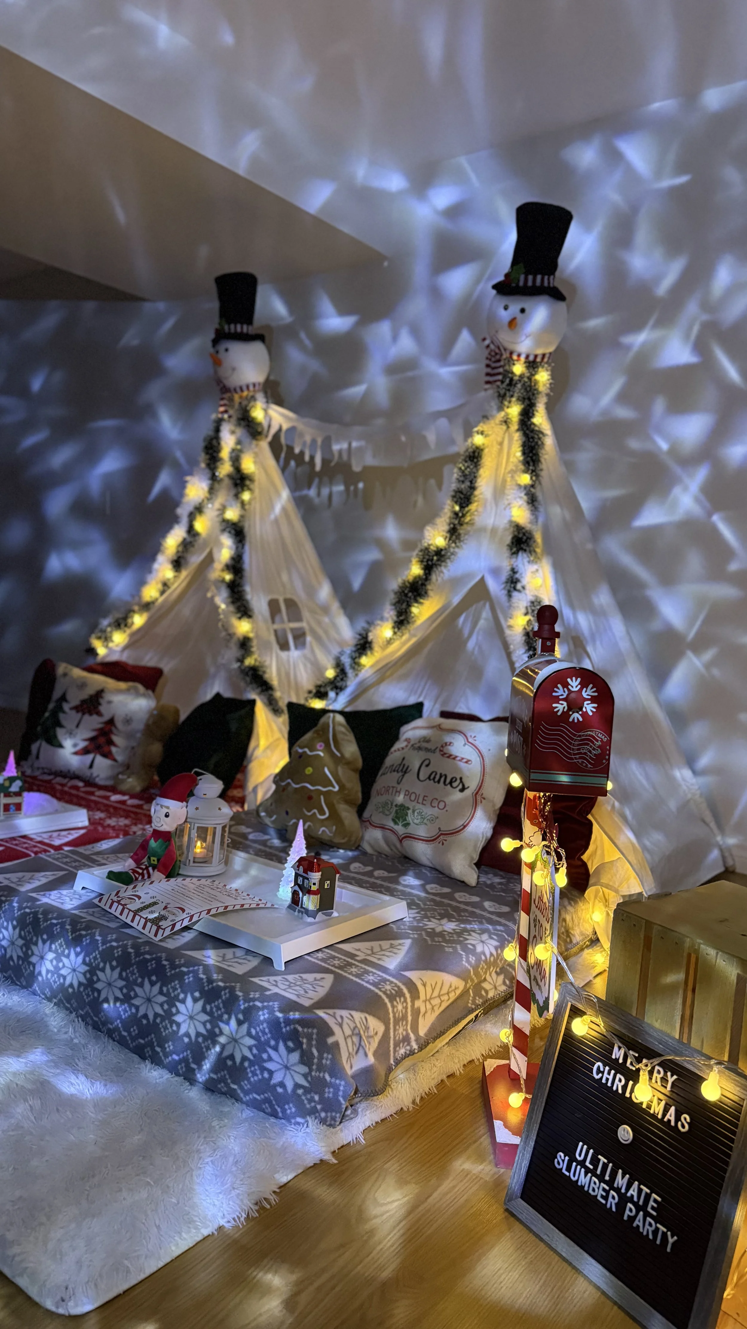 Classic Christmas - Ultimate Slumber Party