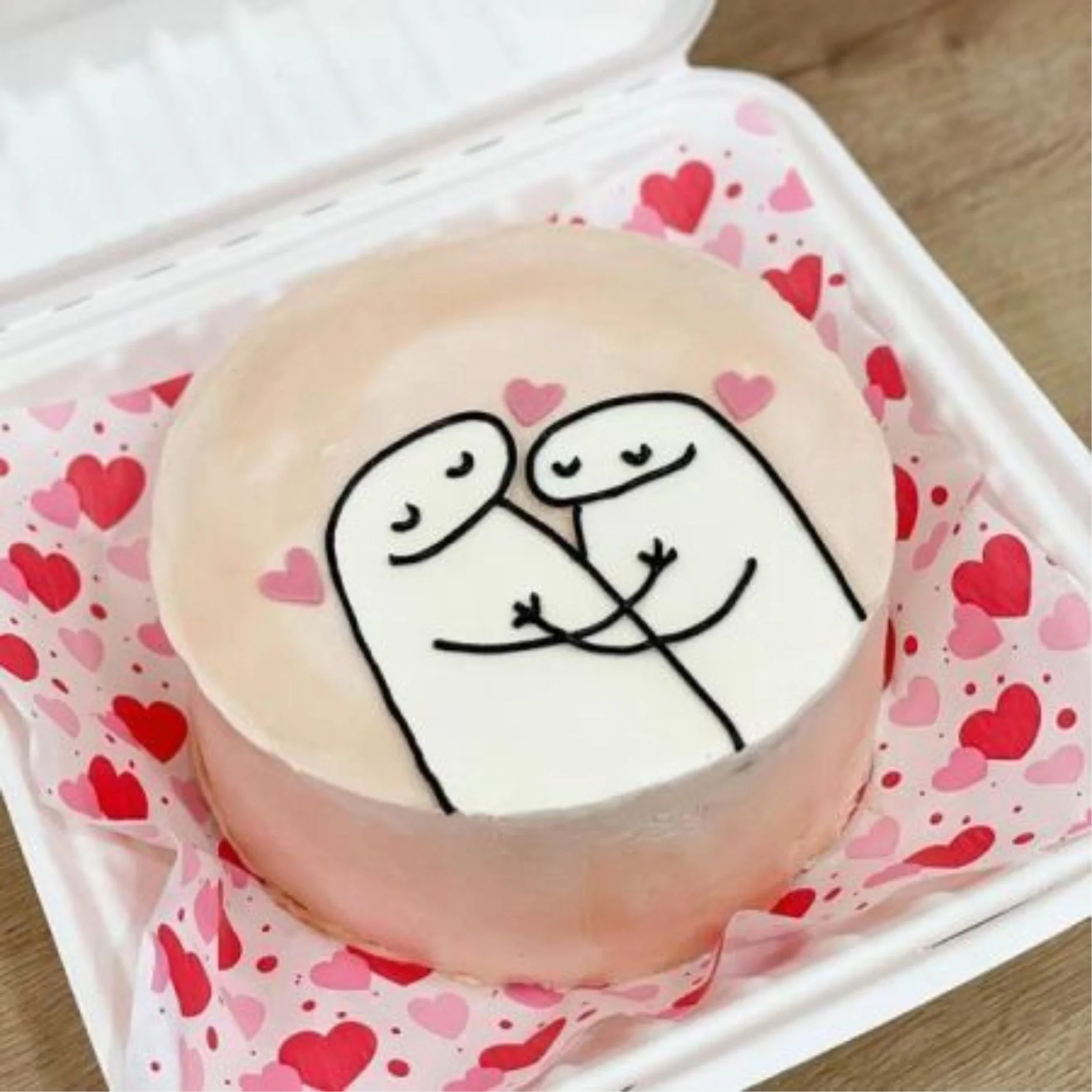 Cute White Figures Hug Cake