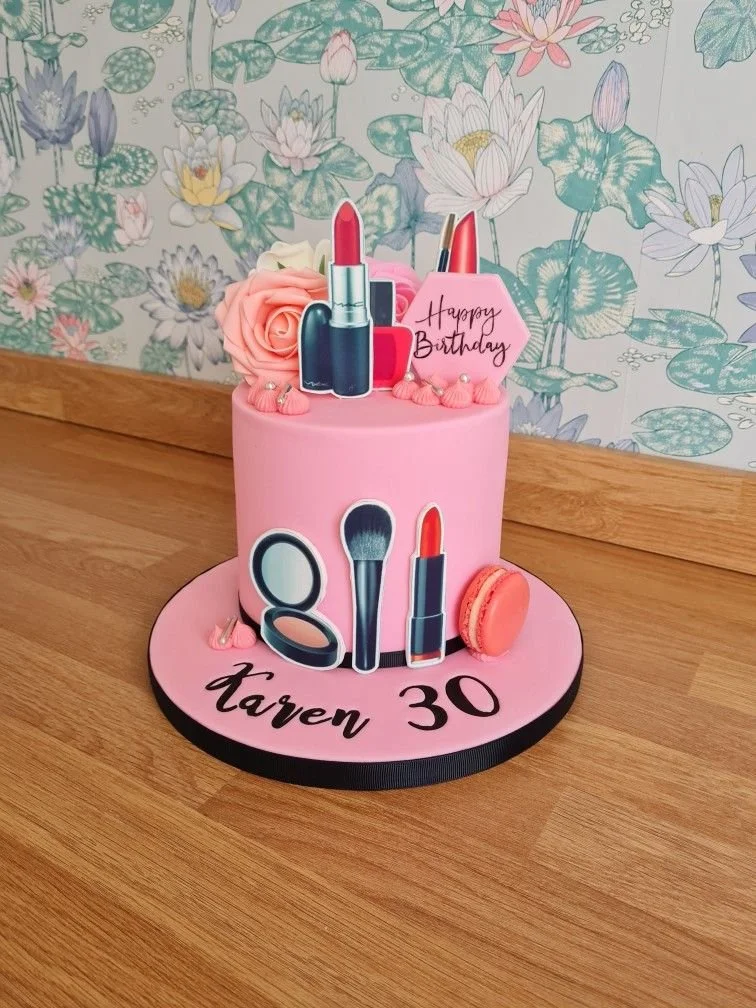 Makeup Cake