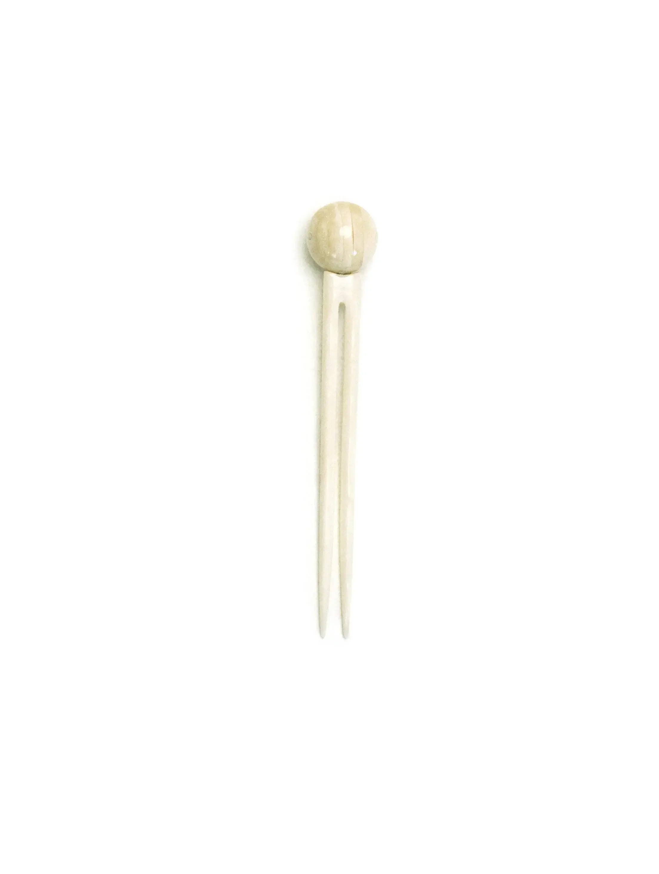 Object 05 — Hairpin