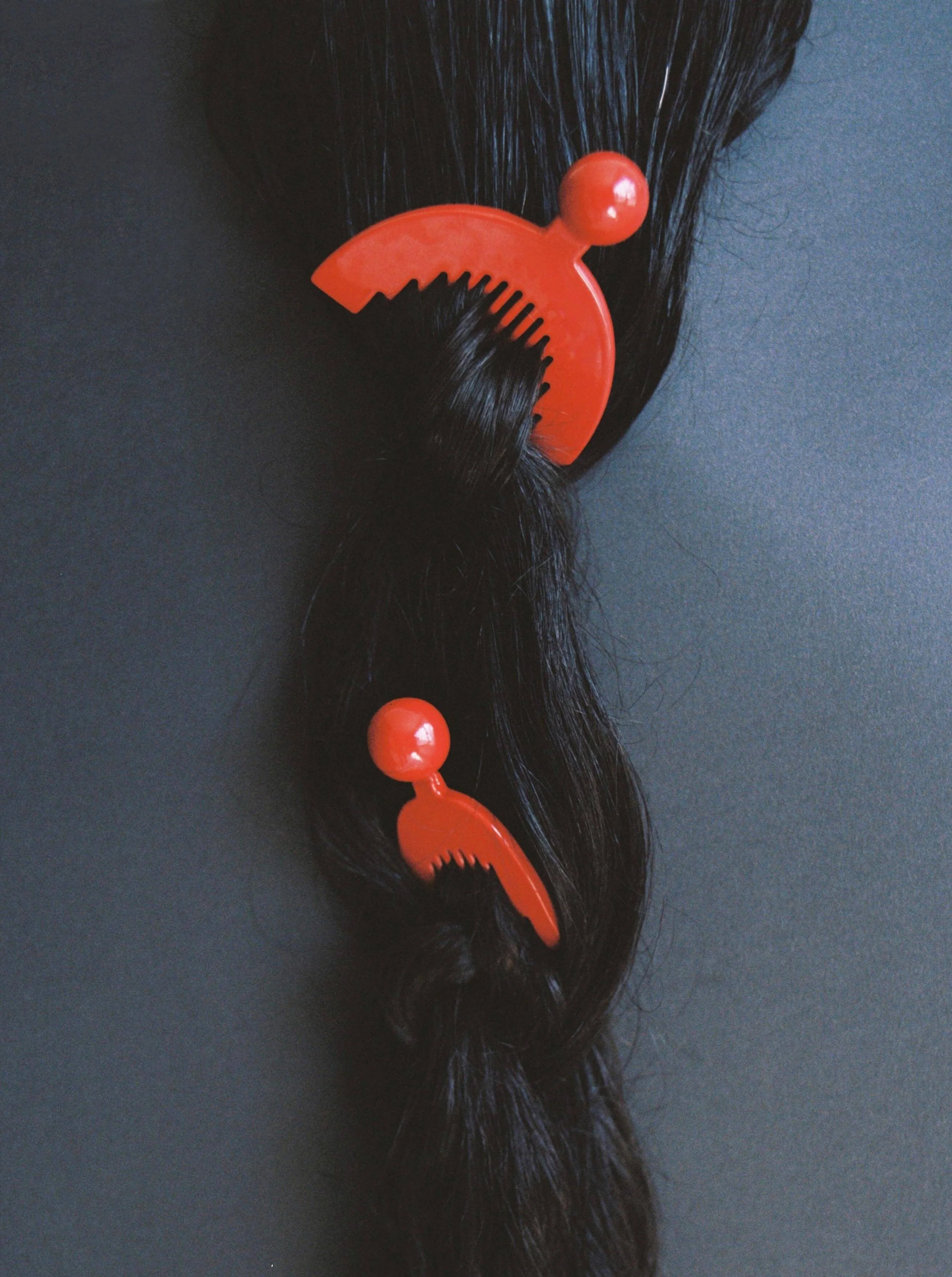 object-26-buffalo-lacquer-comb-2.jpg