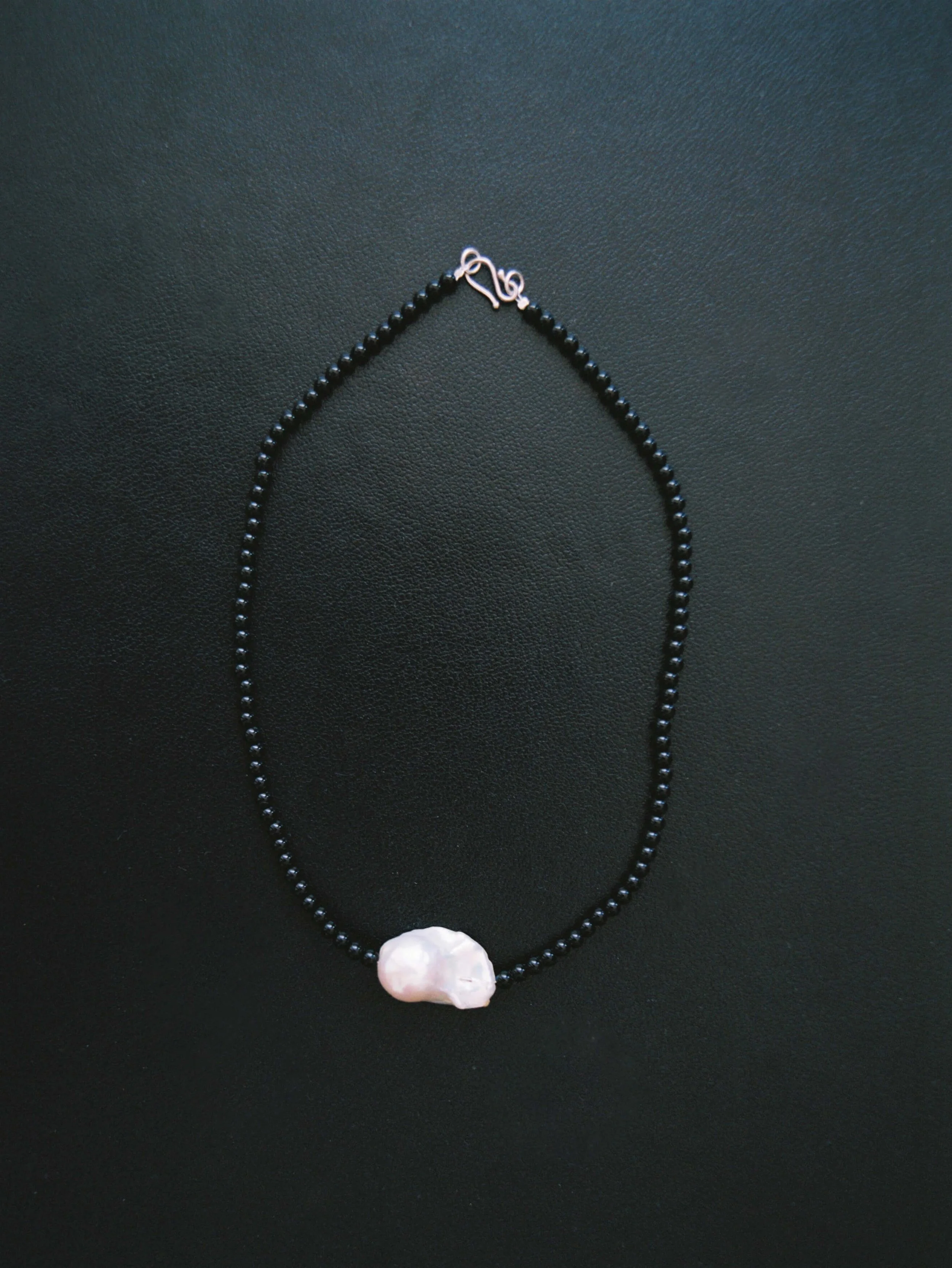 Object 22a — Onyx Bead Necklace with Baroque Pearl