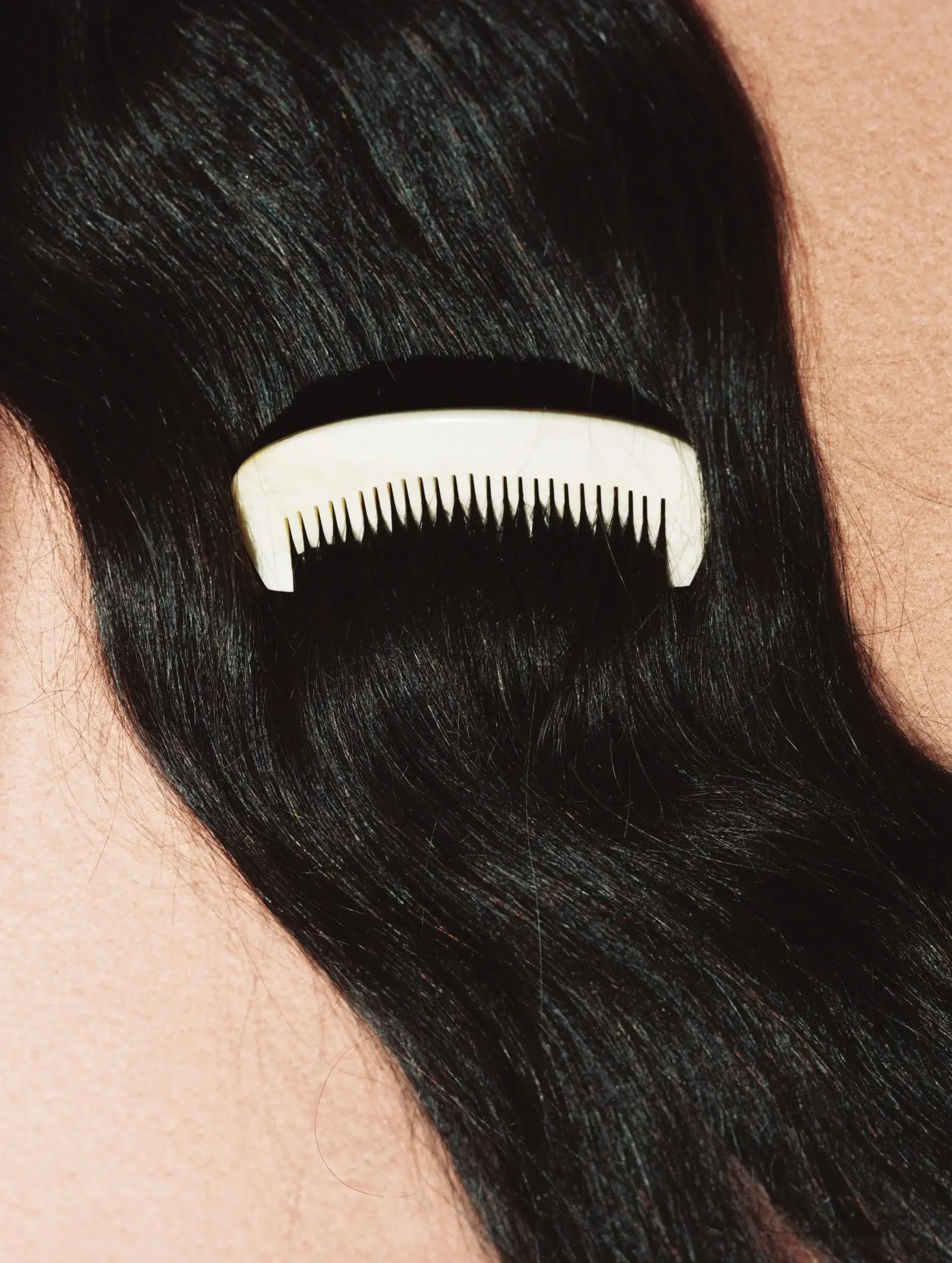 object-07-haircomb-2.webp