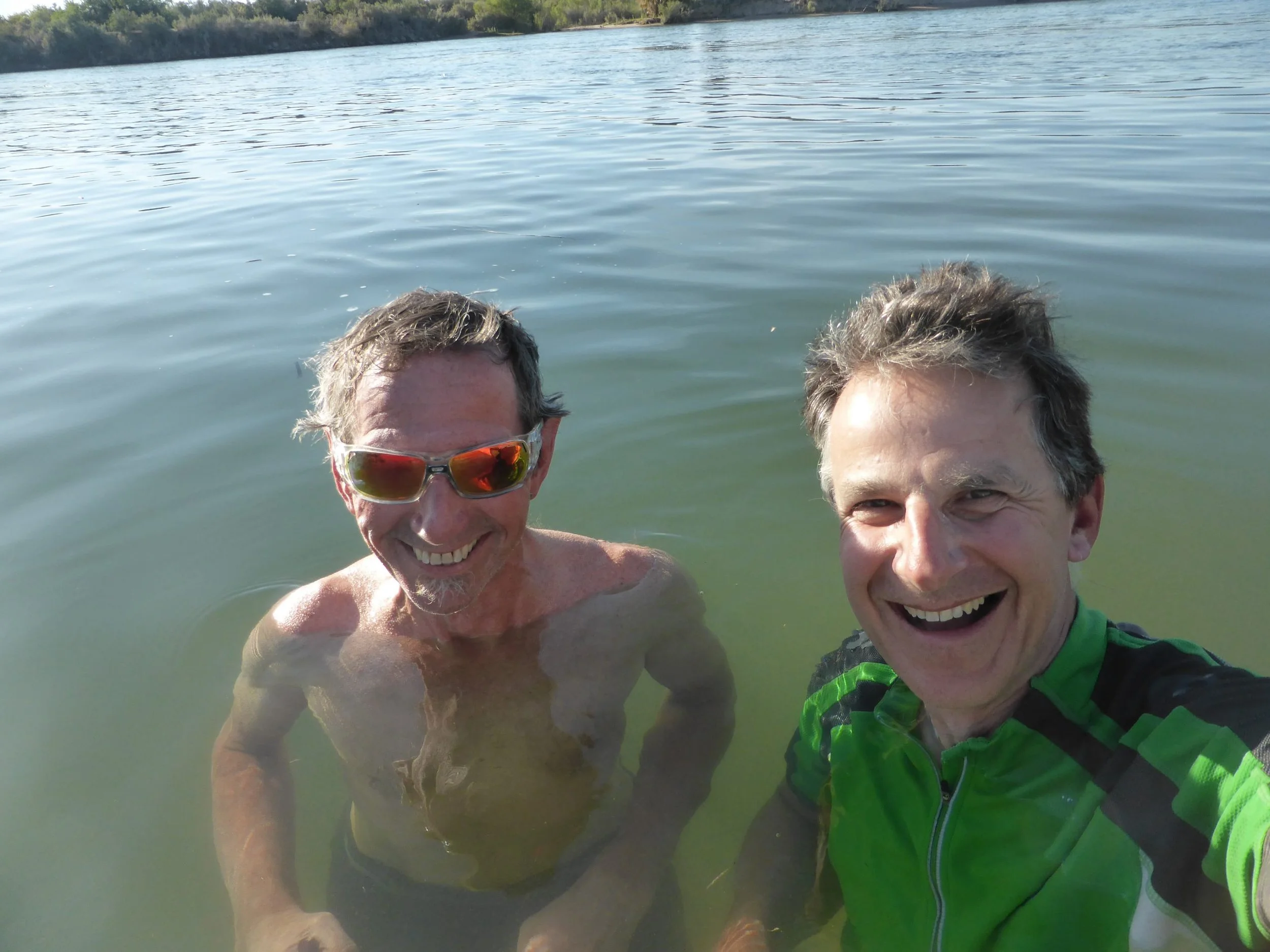 Stuck with the Snowbirds between a hot rock and a hard place....  Salome to Ehrenberg