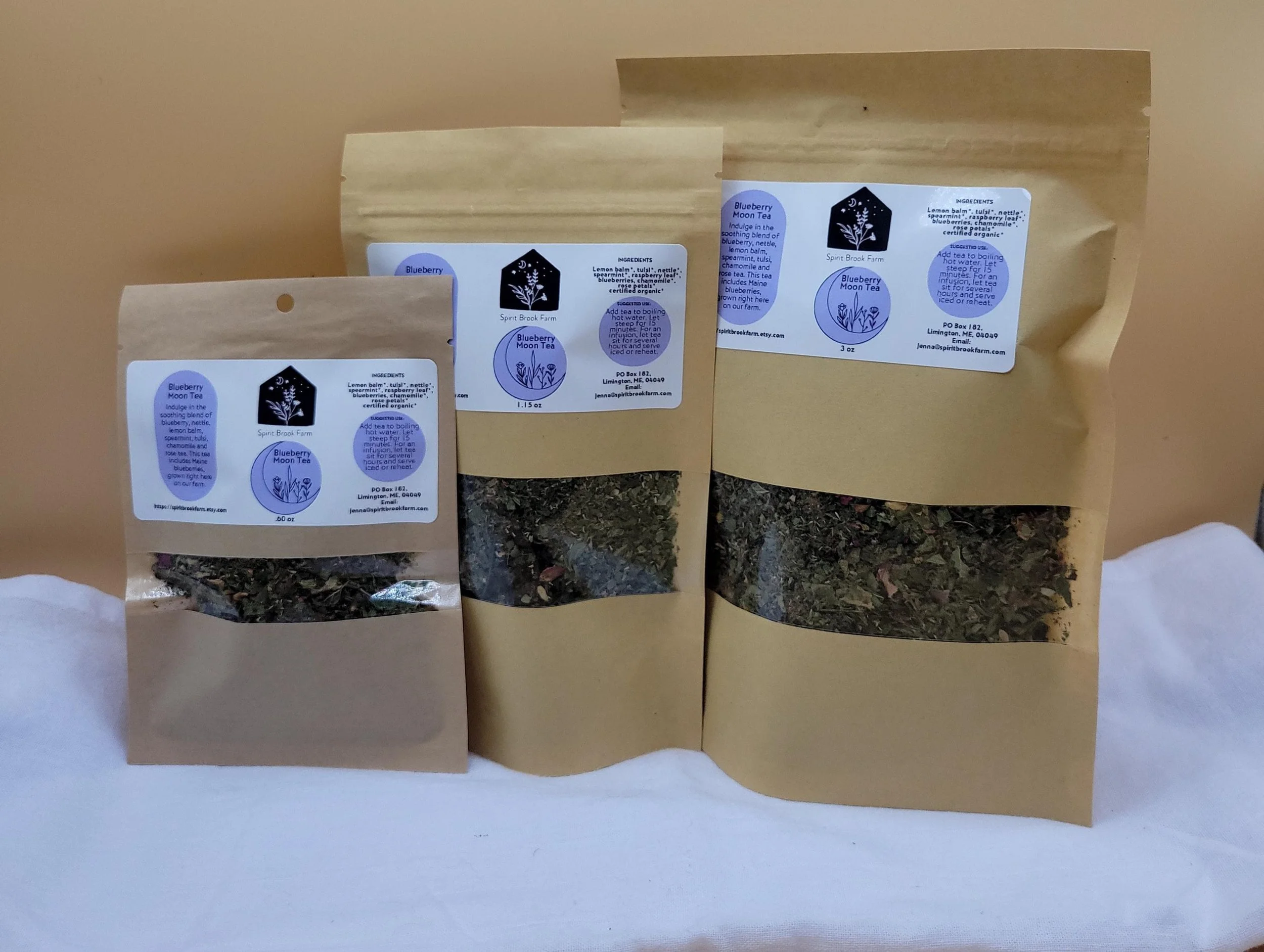 blueberry moon tea in 3 sizes, .25 oz bag, .75 oz bag and 1.5 oz bag