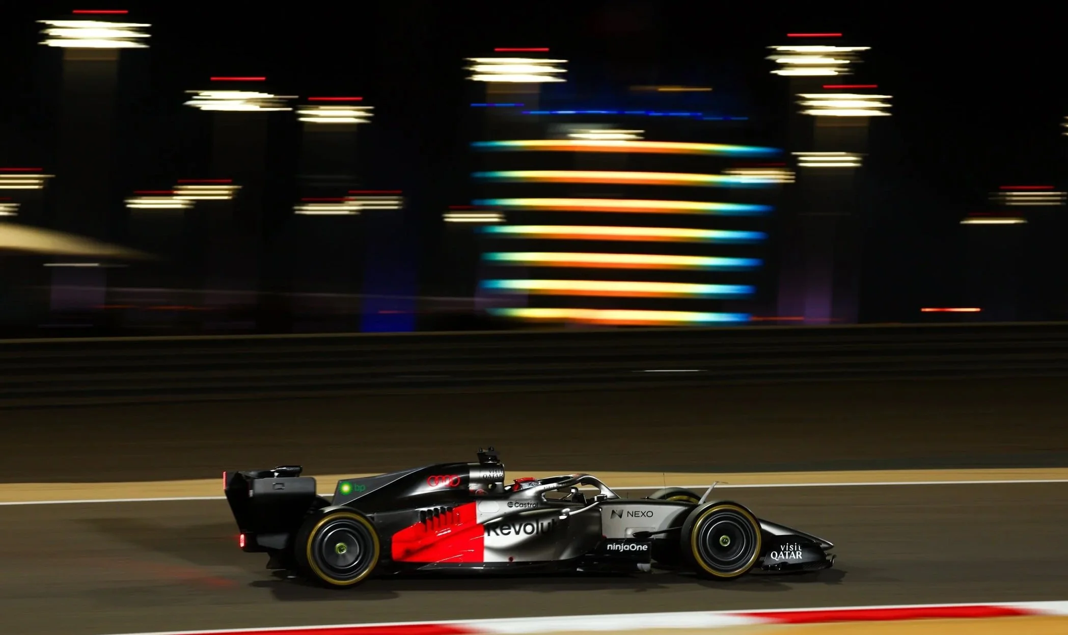 R26 under the lights in the Sakhir desert