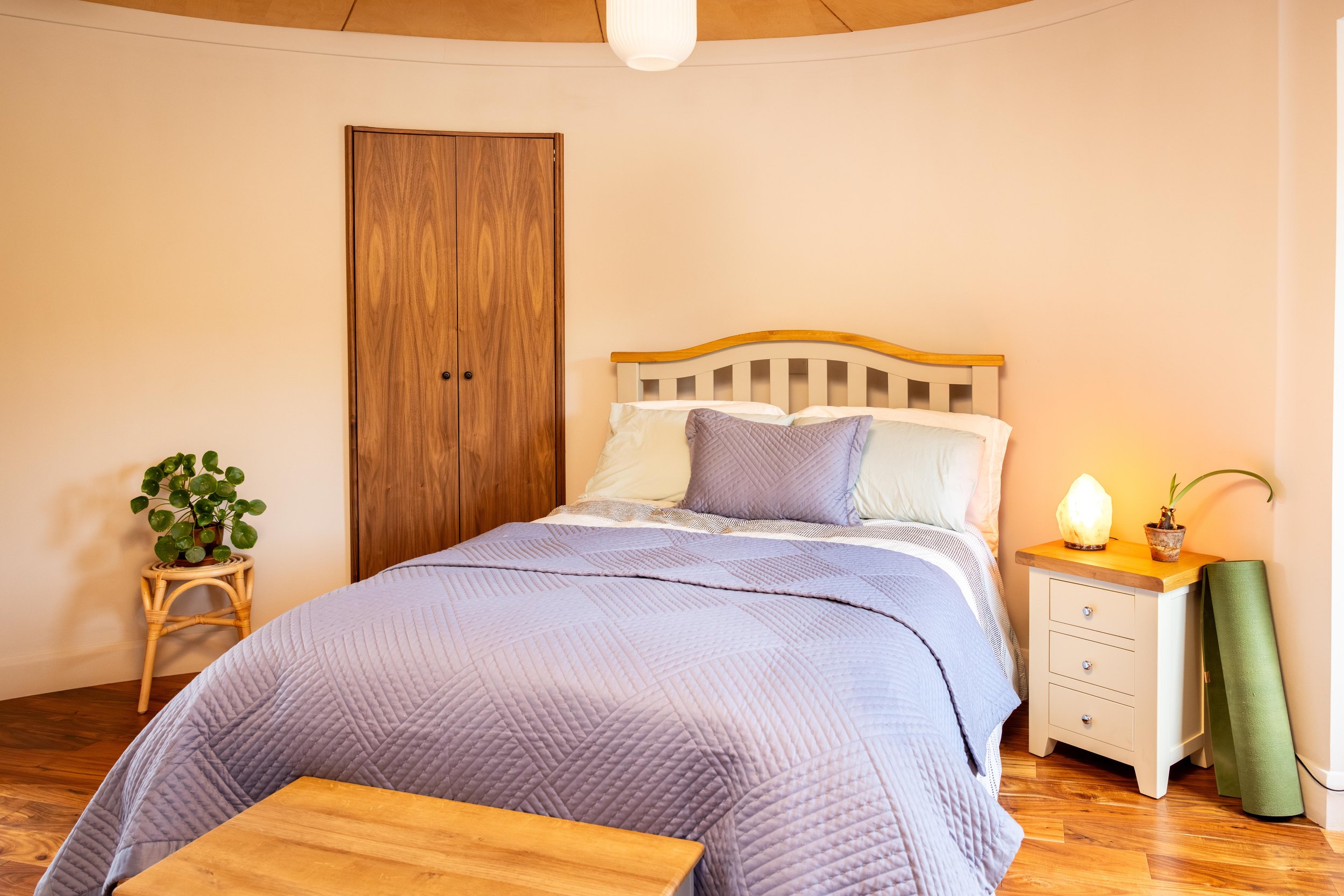 Arunachala is a rejuvenation and wellness centre harmoniously nestled in an Irish forest landscape. Holistic health and wellness, yoga and meditation retreats in Co. Louth, Ireland. 