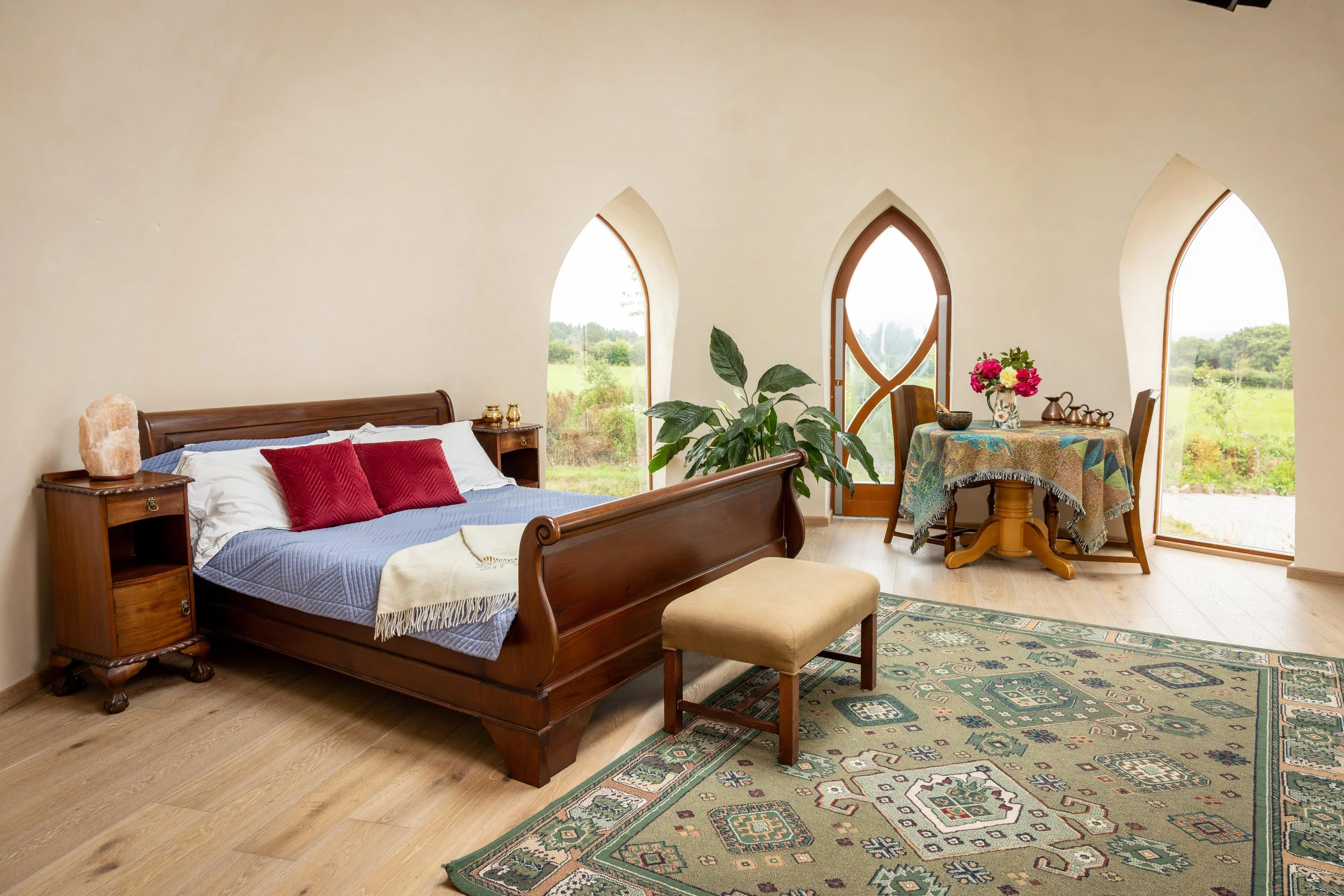 Arunachala is a rejuvenation and wellness centre harmoniously nestled in an Irish forest landscape. Holistic health and wellness, yoga and meditation retreats in Co. Louth, Ireland. 