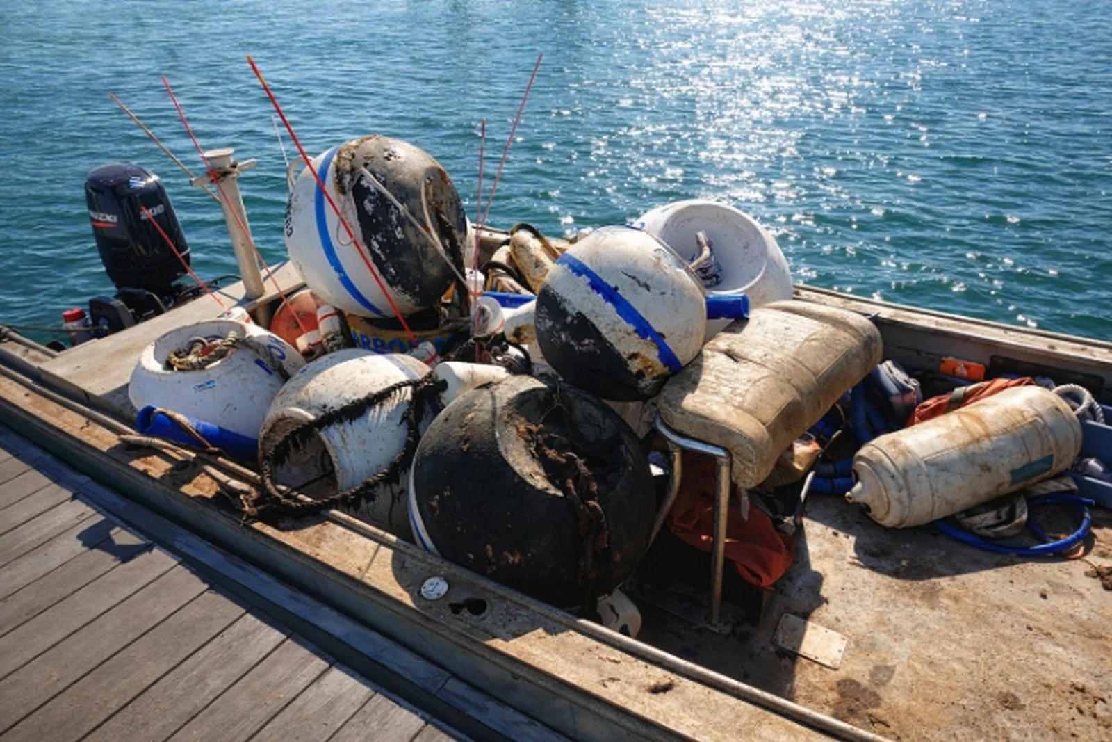 Performing mooring services in Norwell and Scituate. Towing and diving for the buoys.