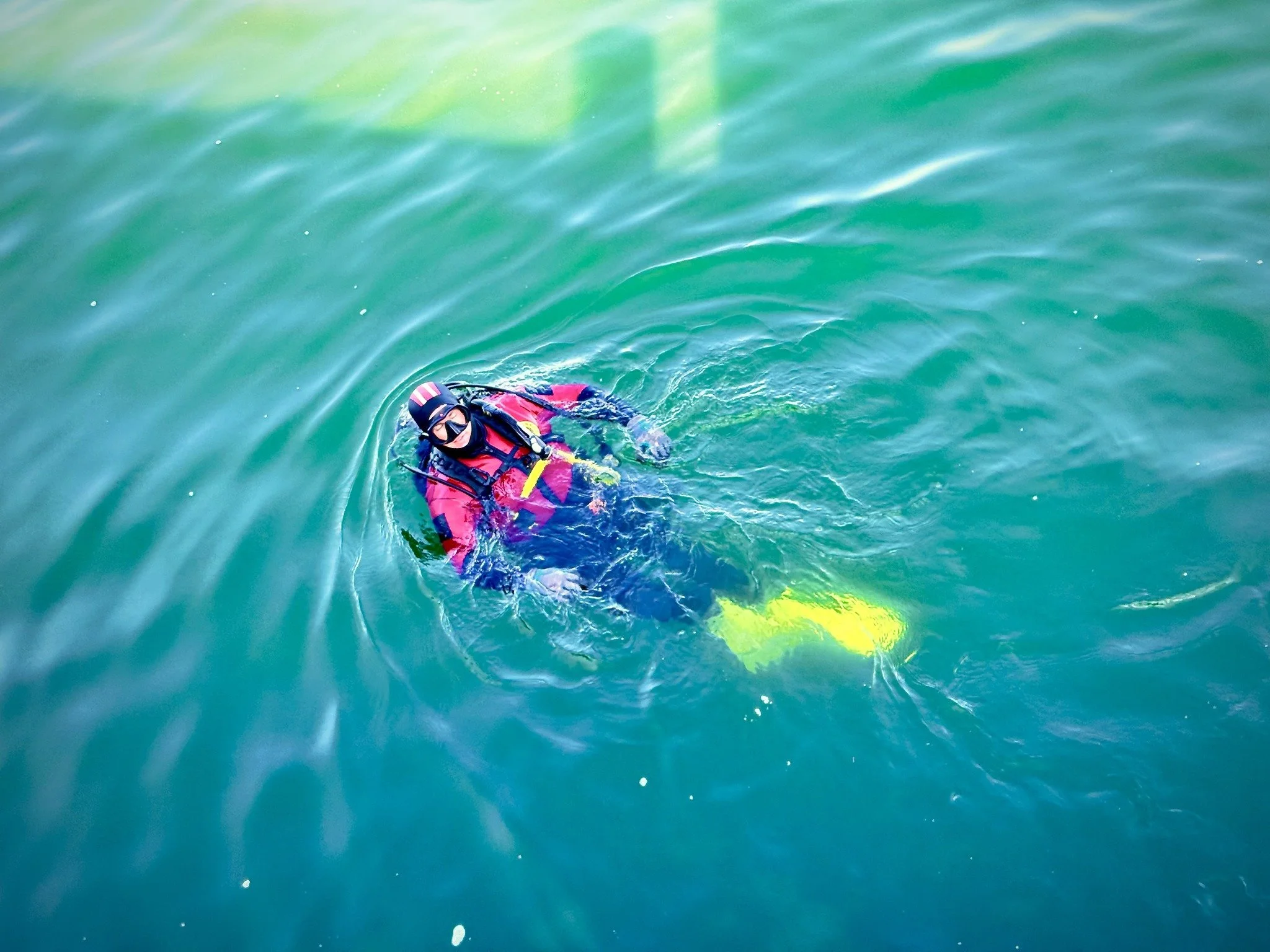 M&G Harbor Services is diving to recover hardware for a client in Norwell, Massachusetts.