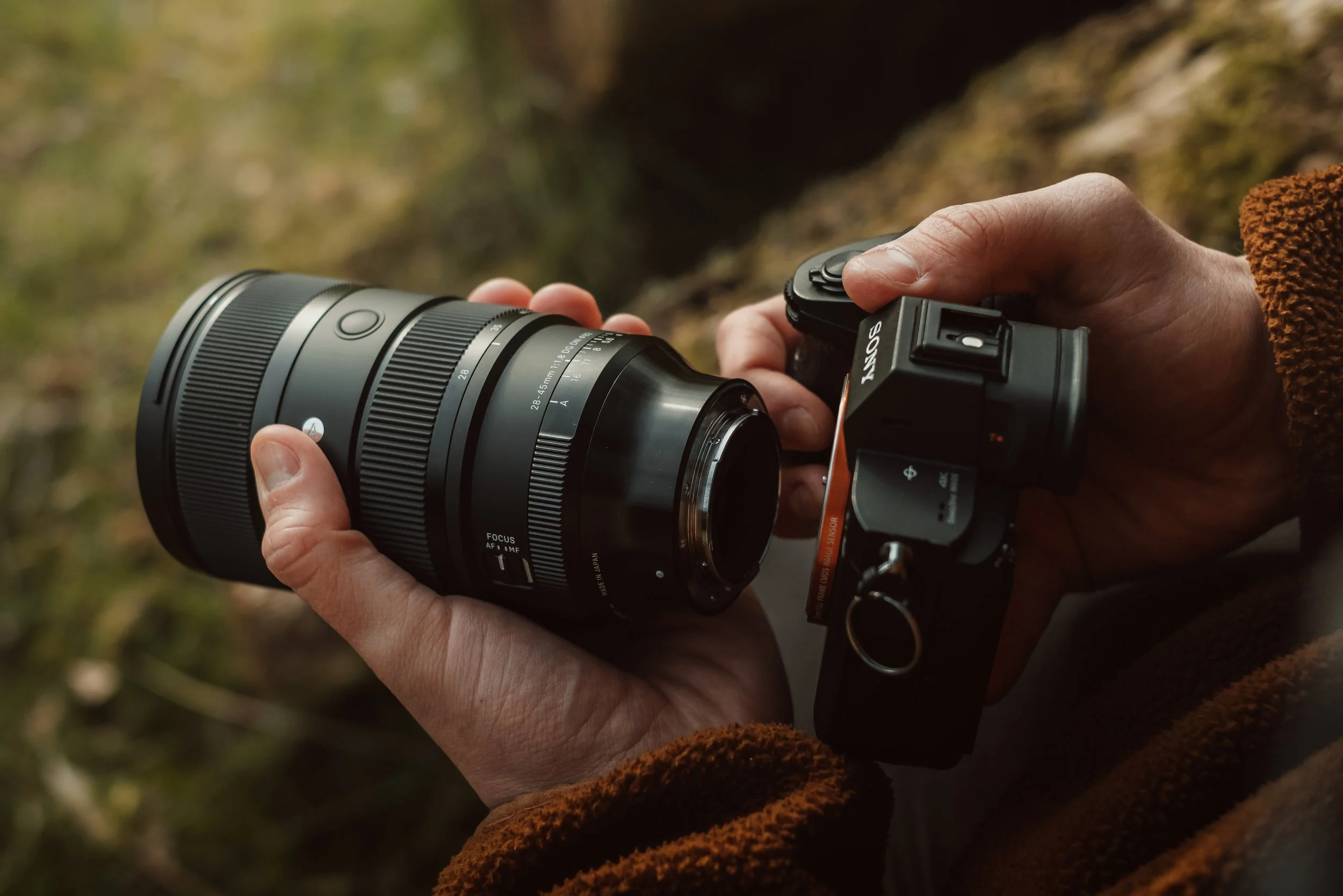 Lightroom Sigma 28-45mm F1.8 Product Images-33.jpg