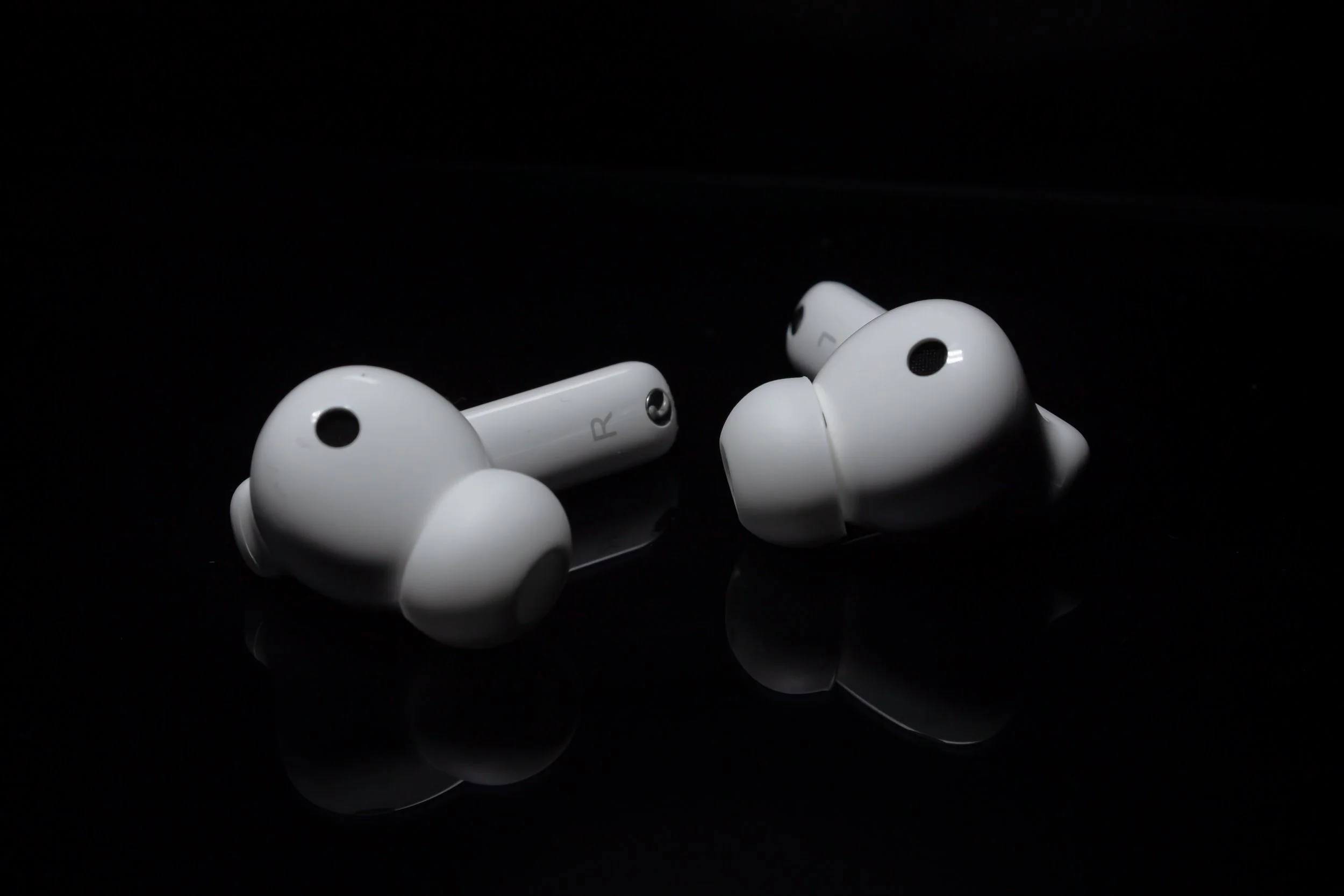 HUAWEI_FREEBUDS_4i_02.jpg