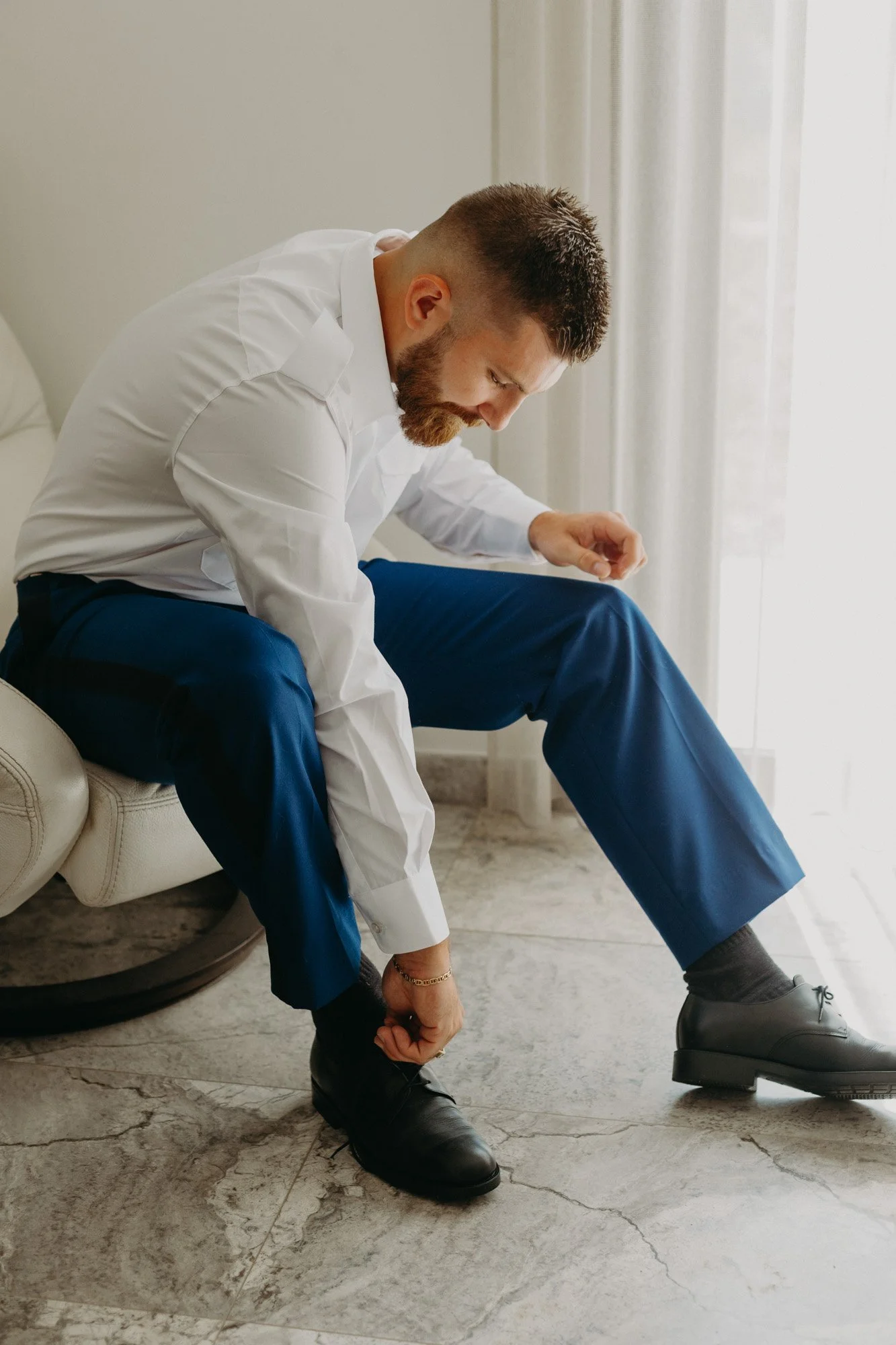 habillage marié préparatifs mariage