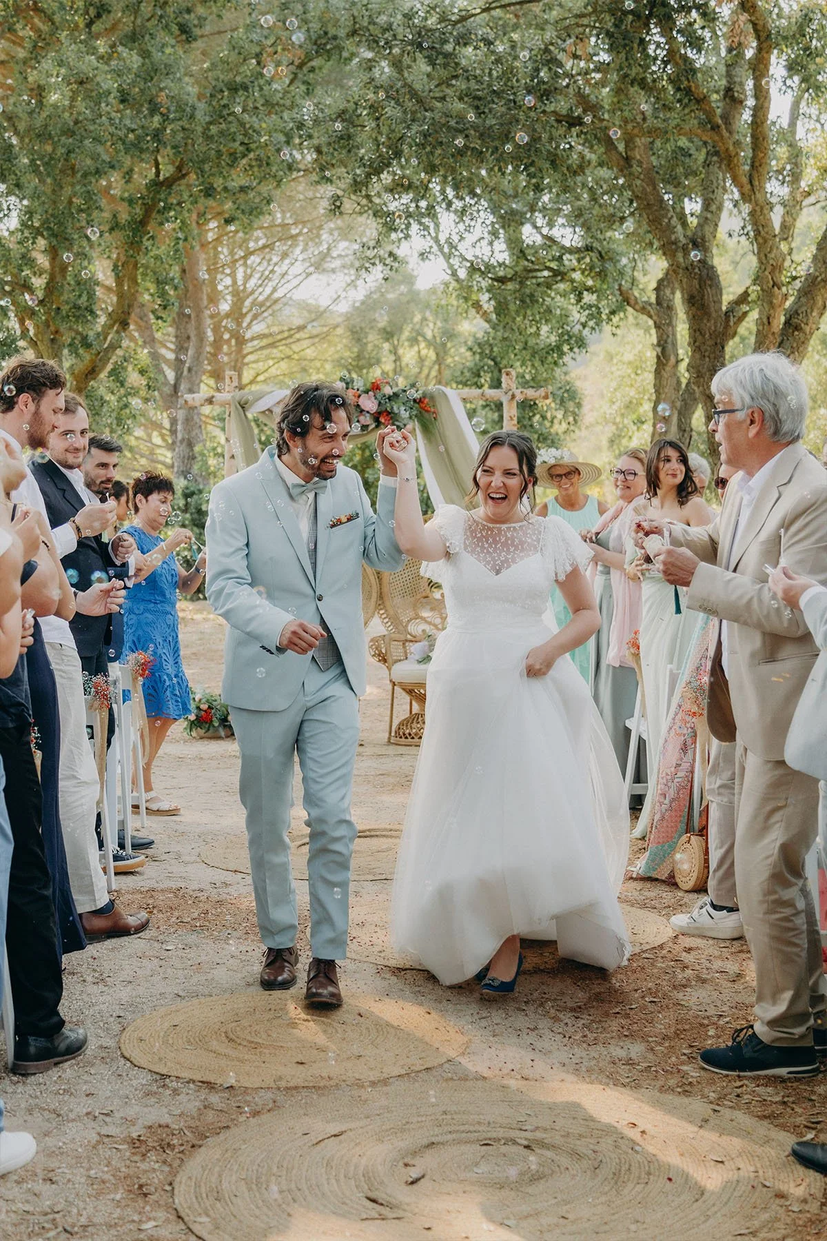sortie cérémonie mariage bulles sans téléphone