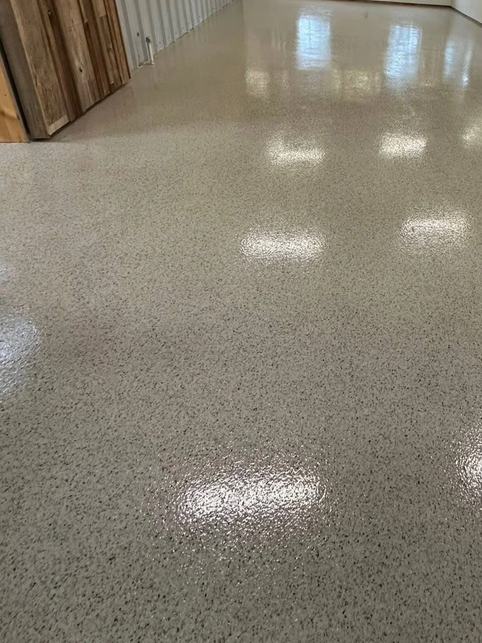 Flake epoxy floor, Baton Rouge, LA