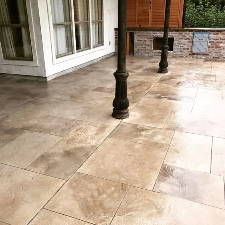 Custom concrete resurfacing, coating, Baton Rouge, LA. 