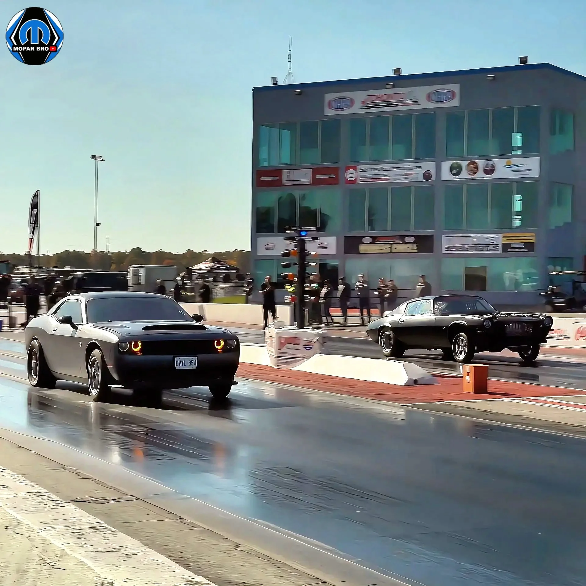 ​Quarter-Mile Physics: Modern SRT Top-End vs Classic Muscle Mass