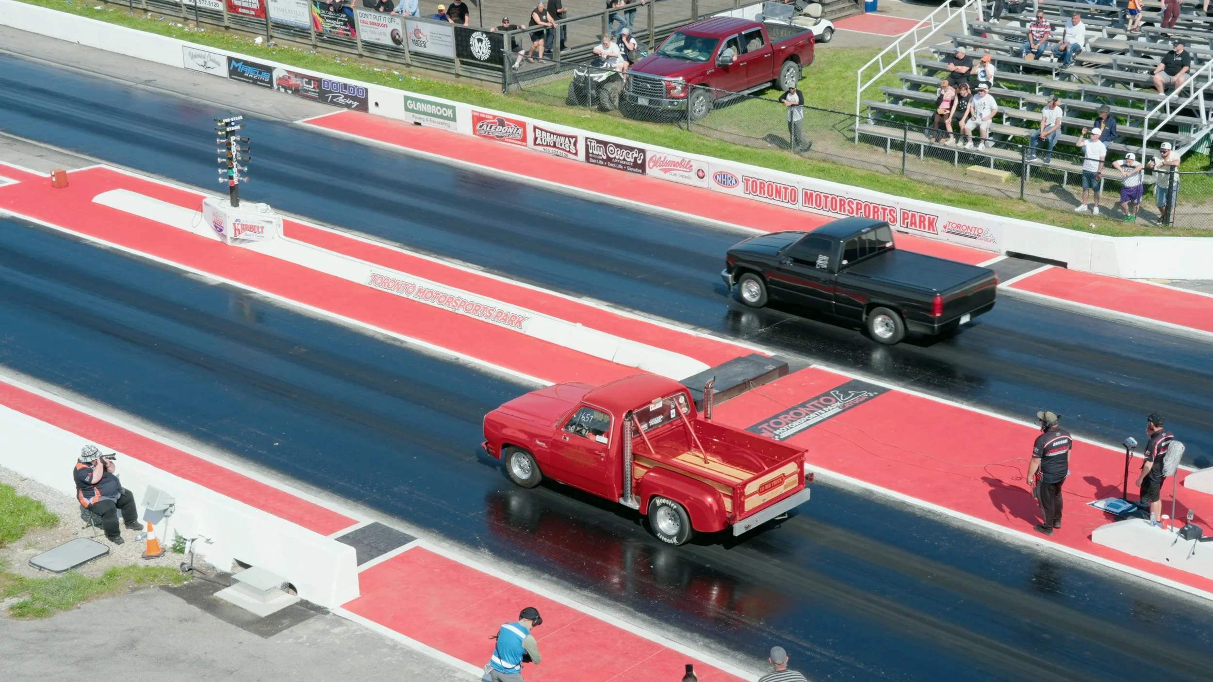 700 HP Dodge Lil Red Express vs Chevy Pickup Drag Race (Copy)