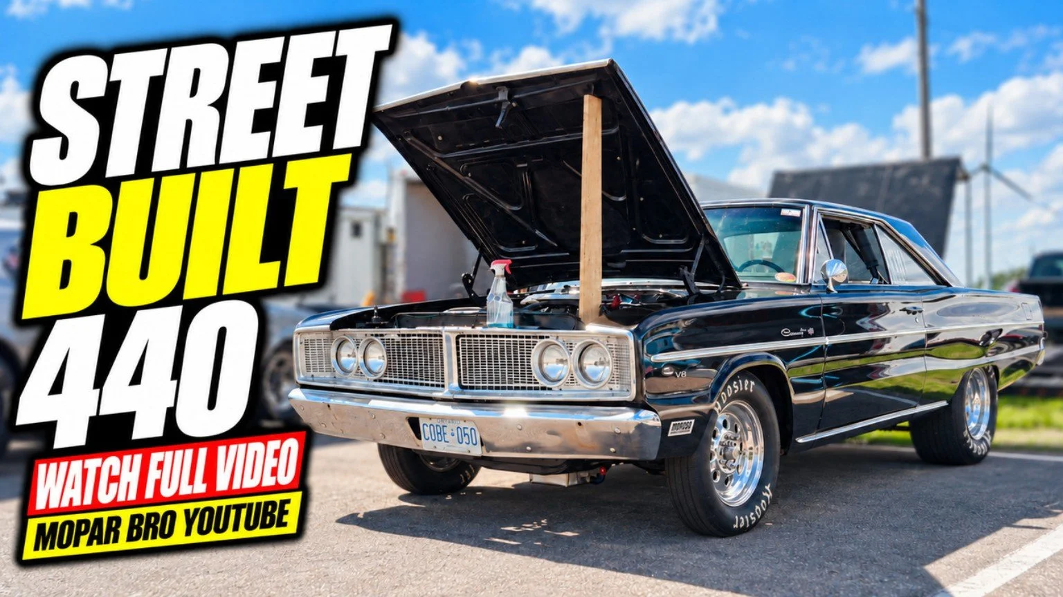 Street-built Dodge Coronet 440 drag racing at Toronto Motorsports Park