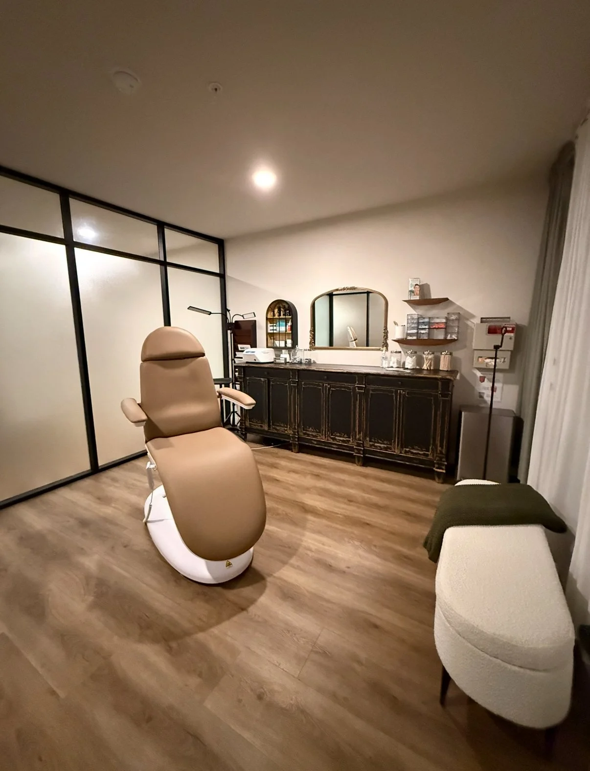 Contact The Natural Aesthetic & Wellness | Medspa in Ventura, CA, 93001