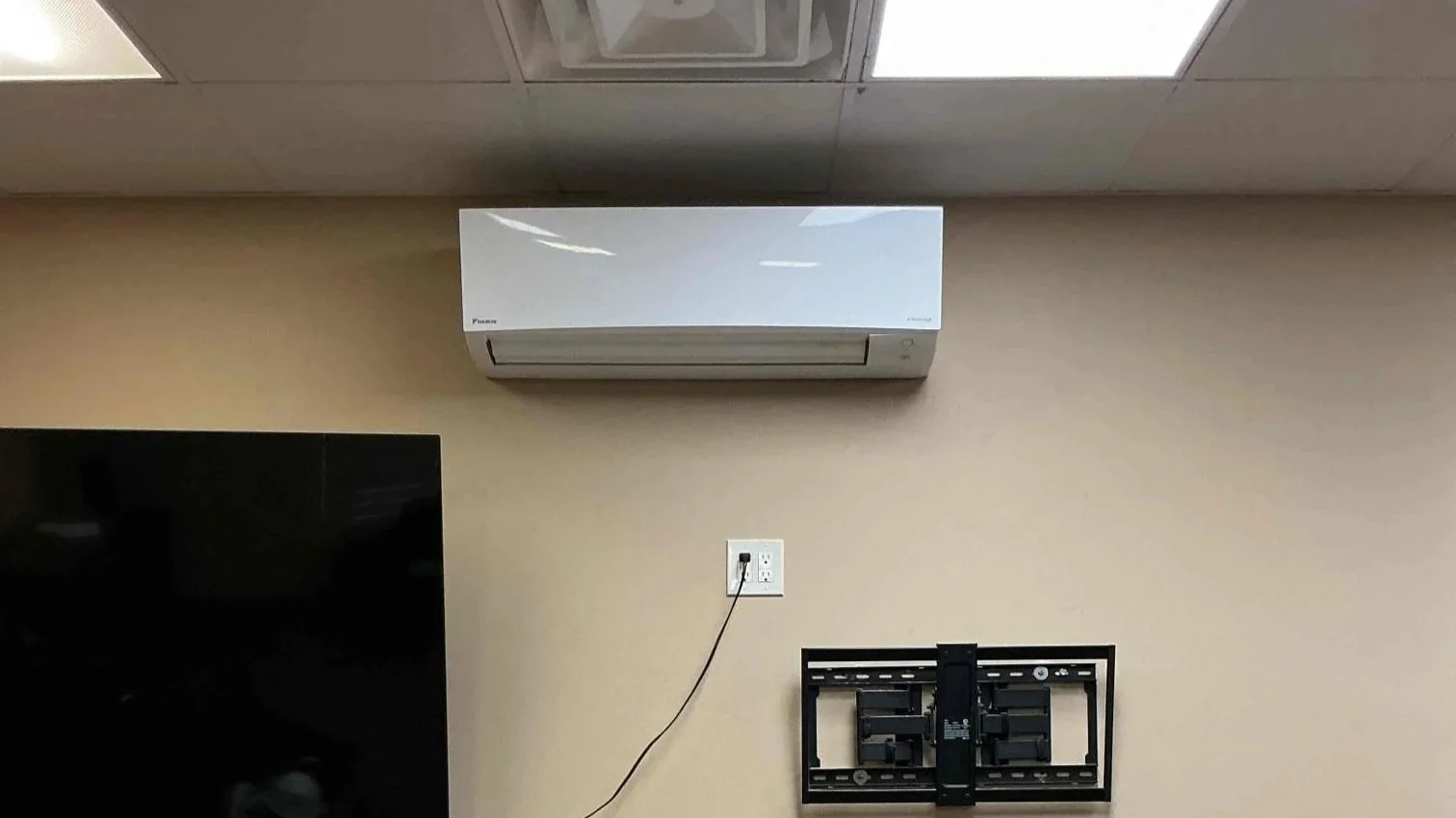 DIY Mini Split vs. Professional Installation: Why Mountain View Homeowners Should Hire a Pro