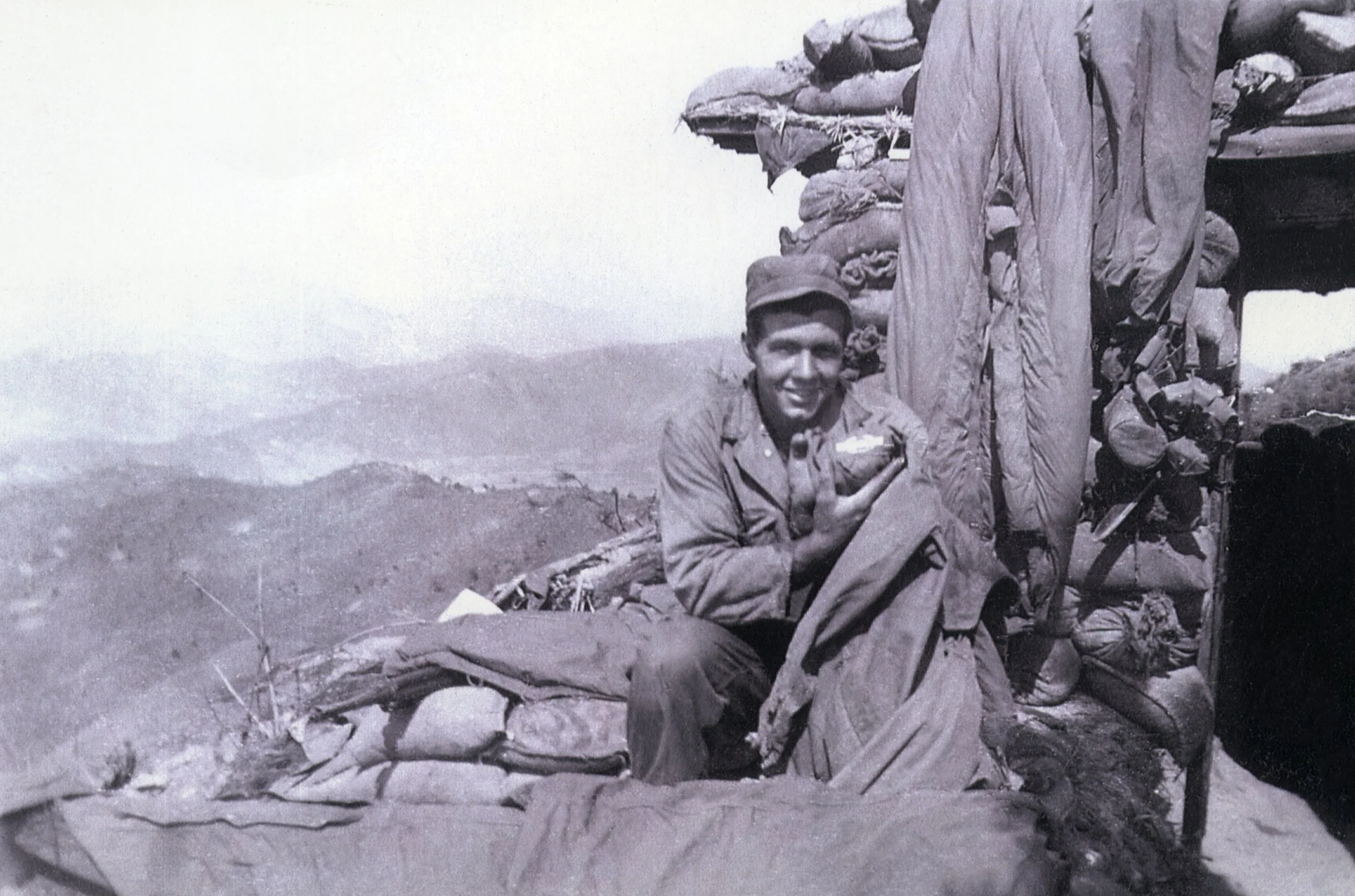 Mac Dow-Korean War b_w - clean .jpg