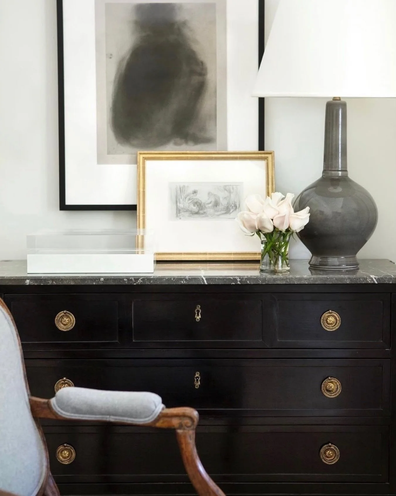 C U R I O U S
how the simplest compositions often feel the most sophisticated.

Designed by @robertbrownid