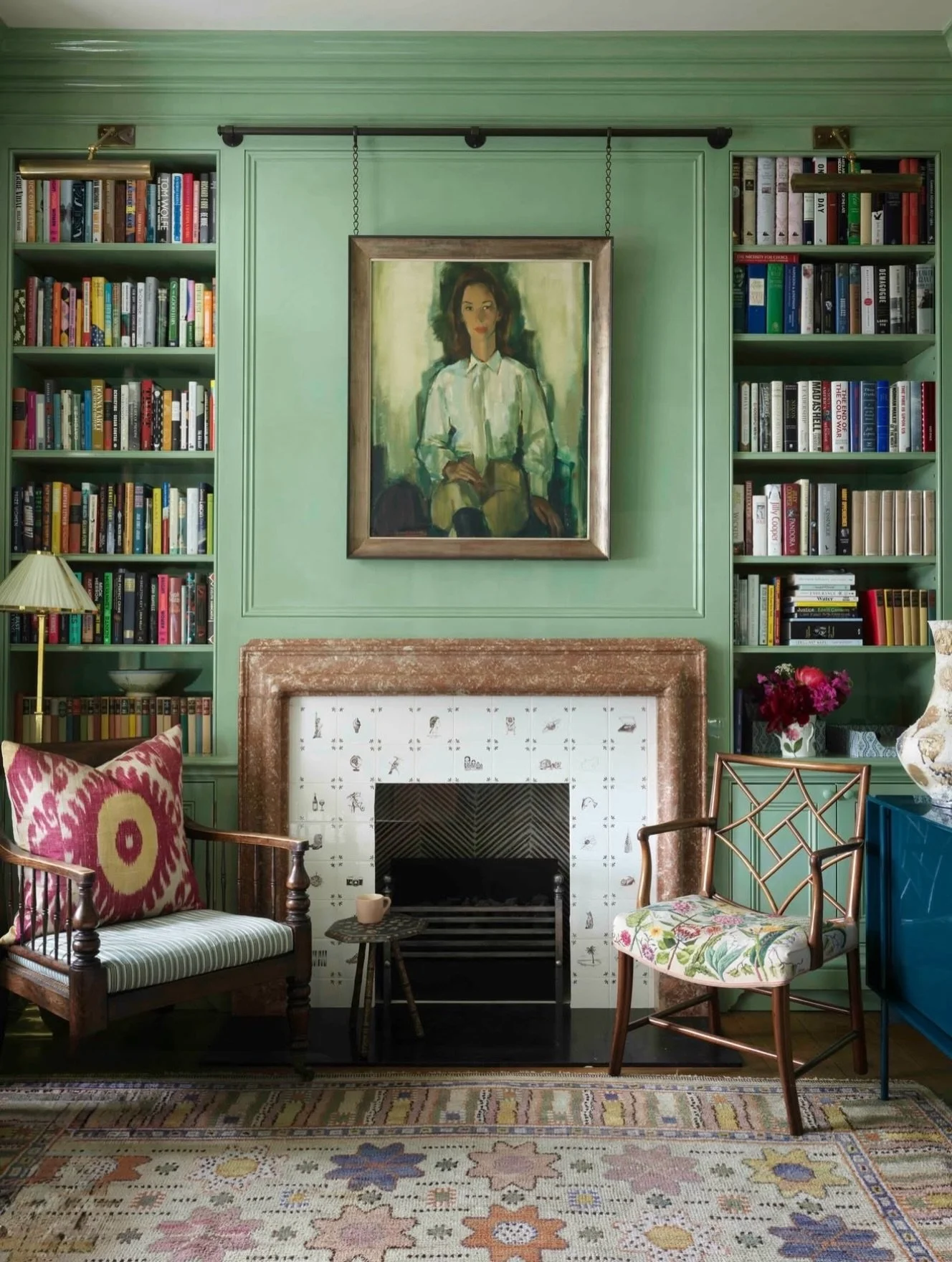 C O L O R
Layered, collected, and completely personal.

Rita Konig&rsquo;s London townhouse project is such a beautiful study in color, pattern, and character. The glossy green bookcases, Pierre Frey carpet, and mix of antique and upholstered pieces 