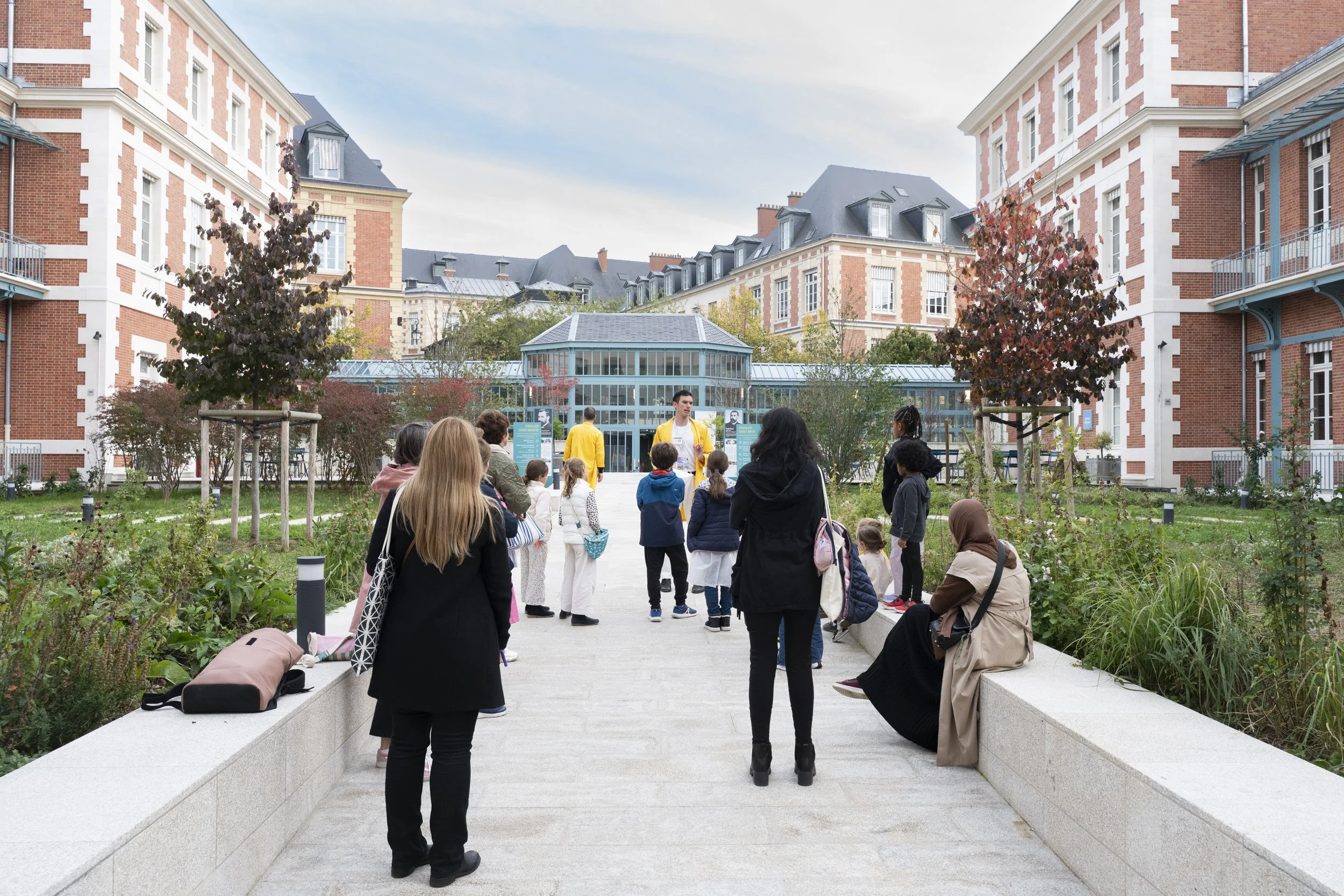 Médiation culturelle et visite de l'Institut Pasteur dans le cadre de la  campagne Pasteur don