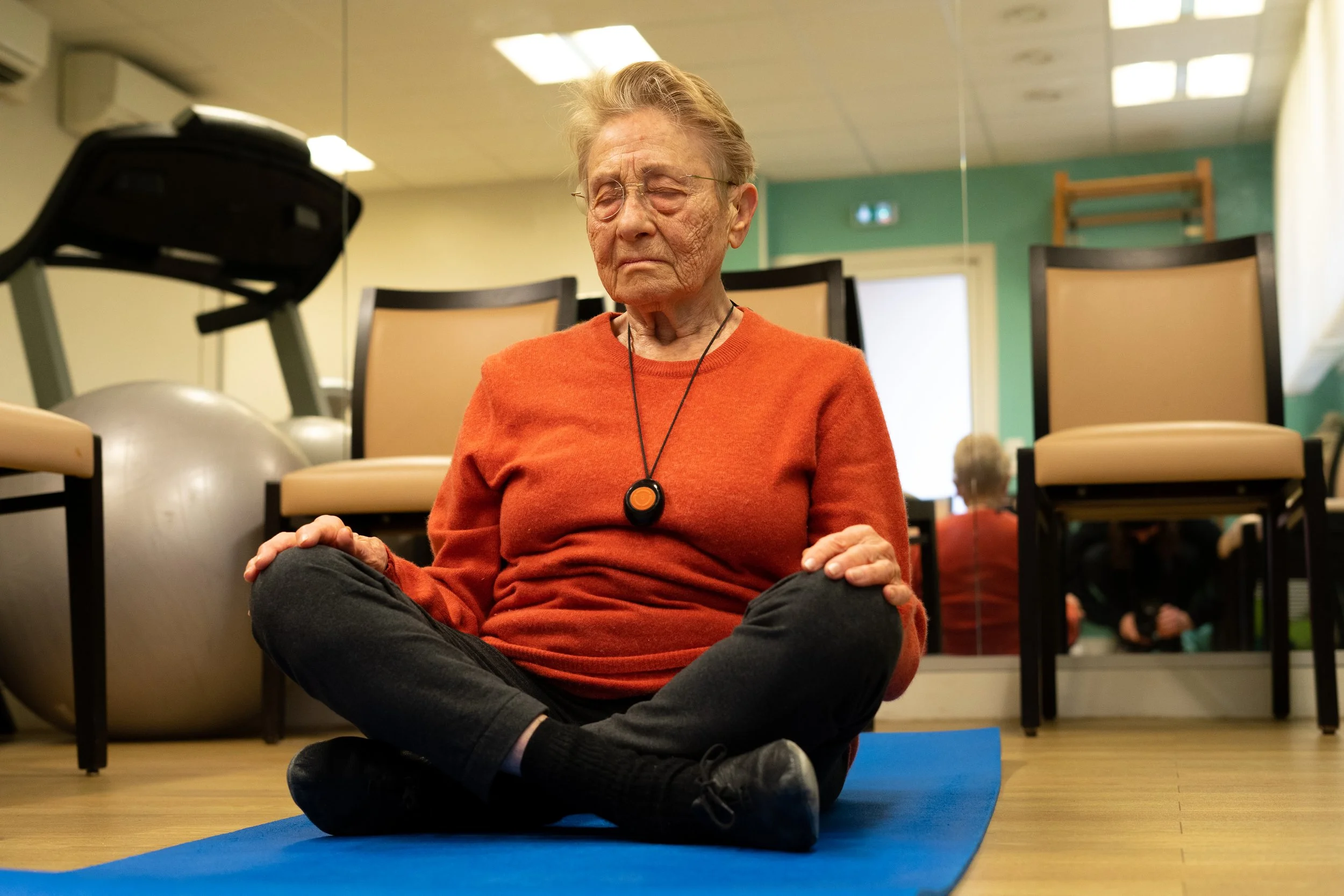 Séance de gym douce à destination des séniors, ARTORA