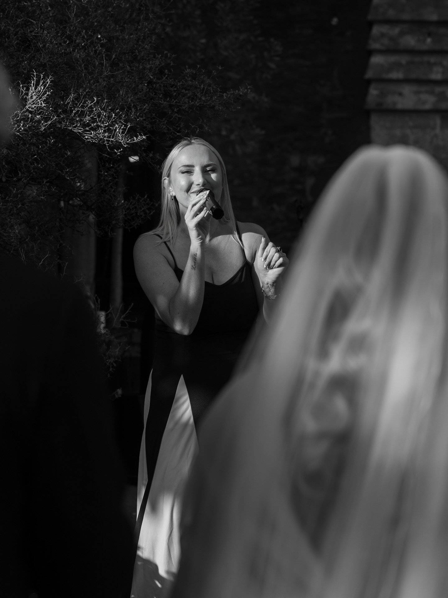Singing for the beautiful @iona_mb last year, shot by @justjamesweddings 💫