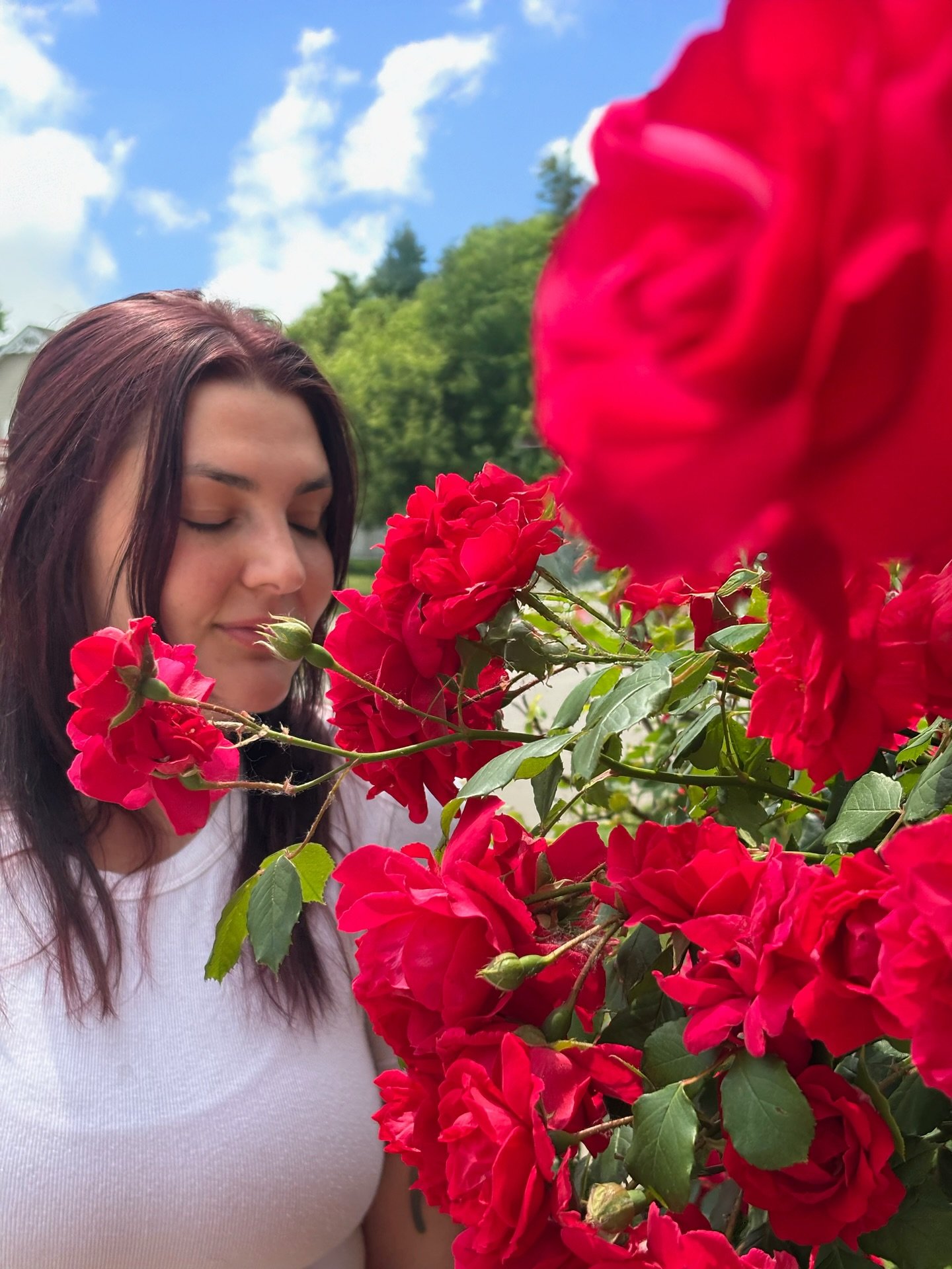 Stopping to smell the flowers 🌺 

and wishing Happy birthday to my best friend, my center, and my dear wife, @stephmaebf.

Cheers to 35 years of laughter, love &amp; the little things. 

Let&rsquo;s have a perfect day, my love. 😘