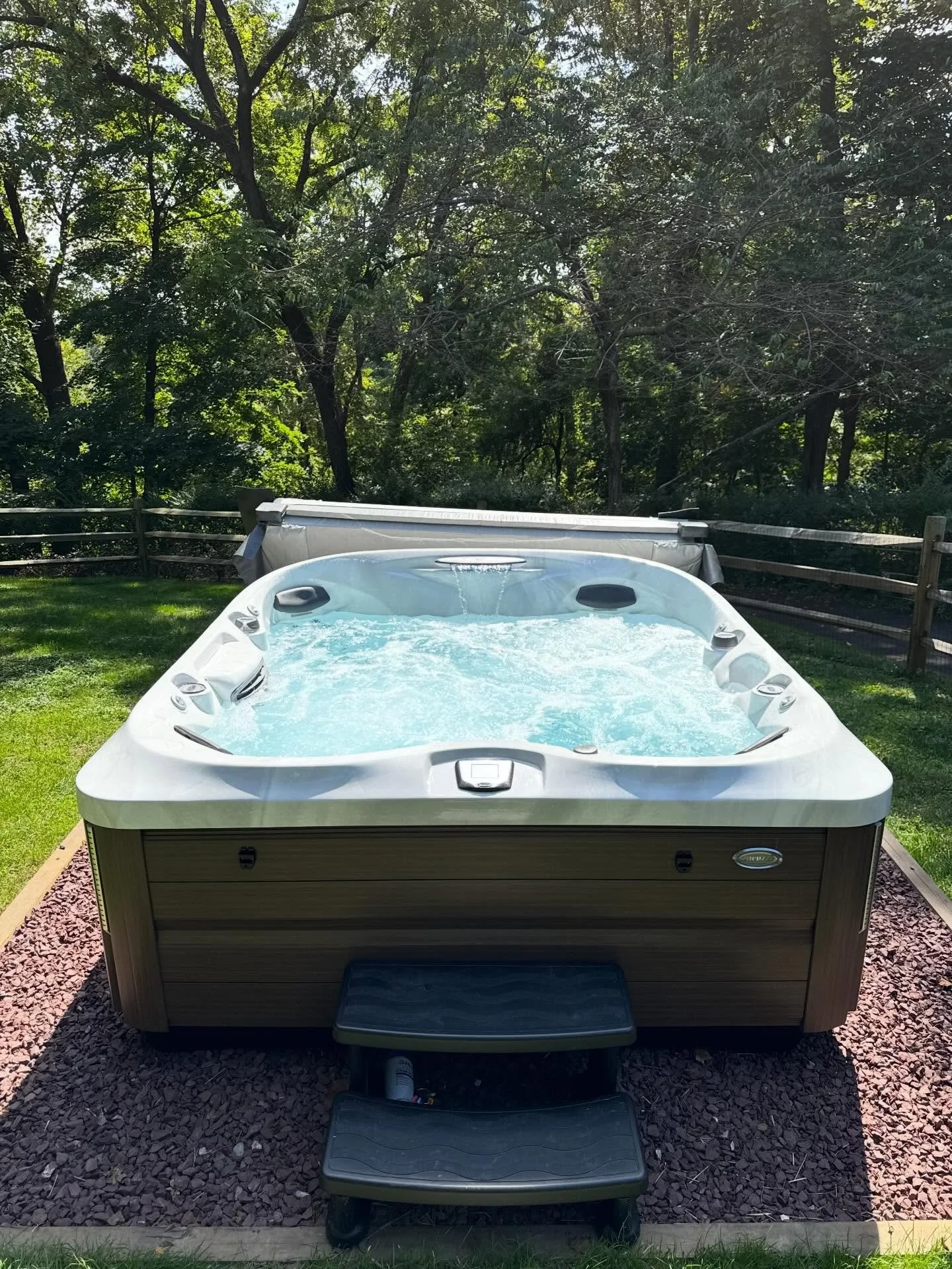 💪Building something out of nothing! At JCM we love a unique job opportunity. With a precision conduit layout, we were able to wire and install this hot tub with a flawless finish.