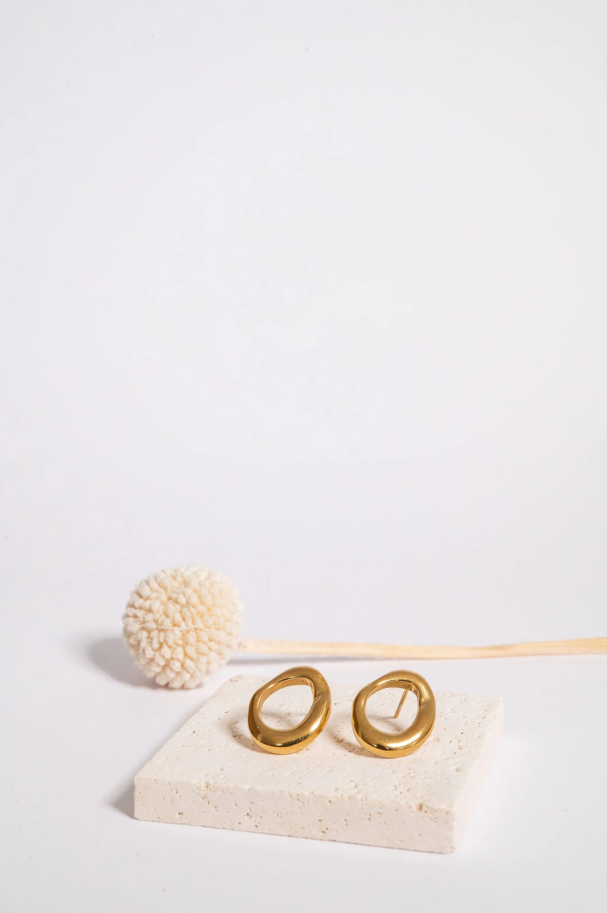 260316TimelessJewellery_Earring-2.jpg