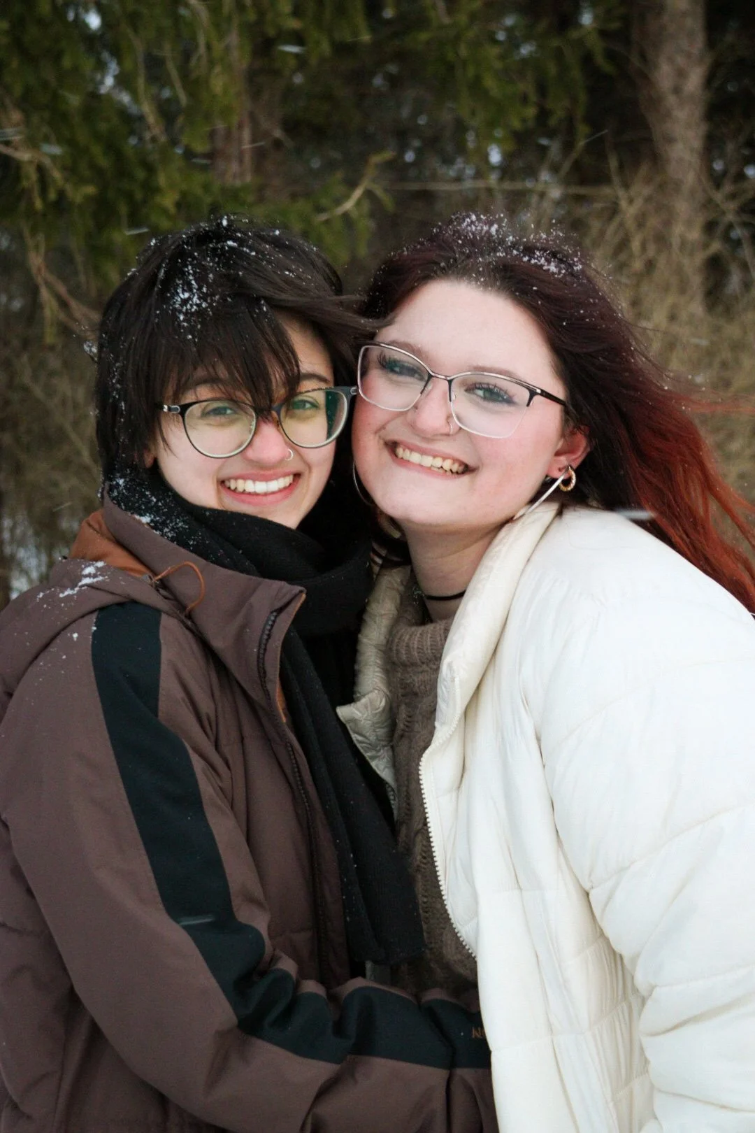 Aanika&Lindsay-63.jpg