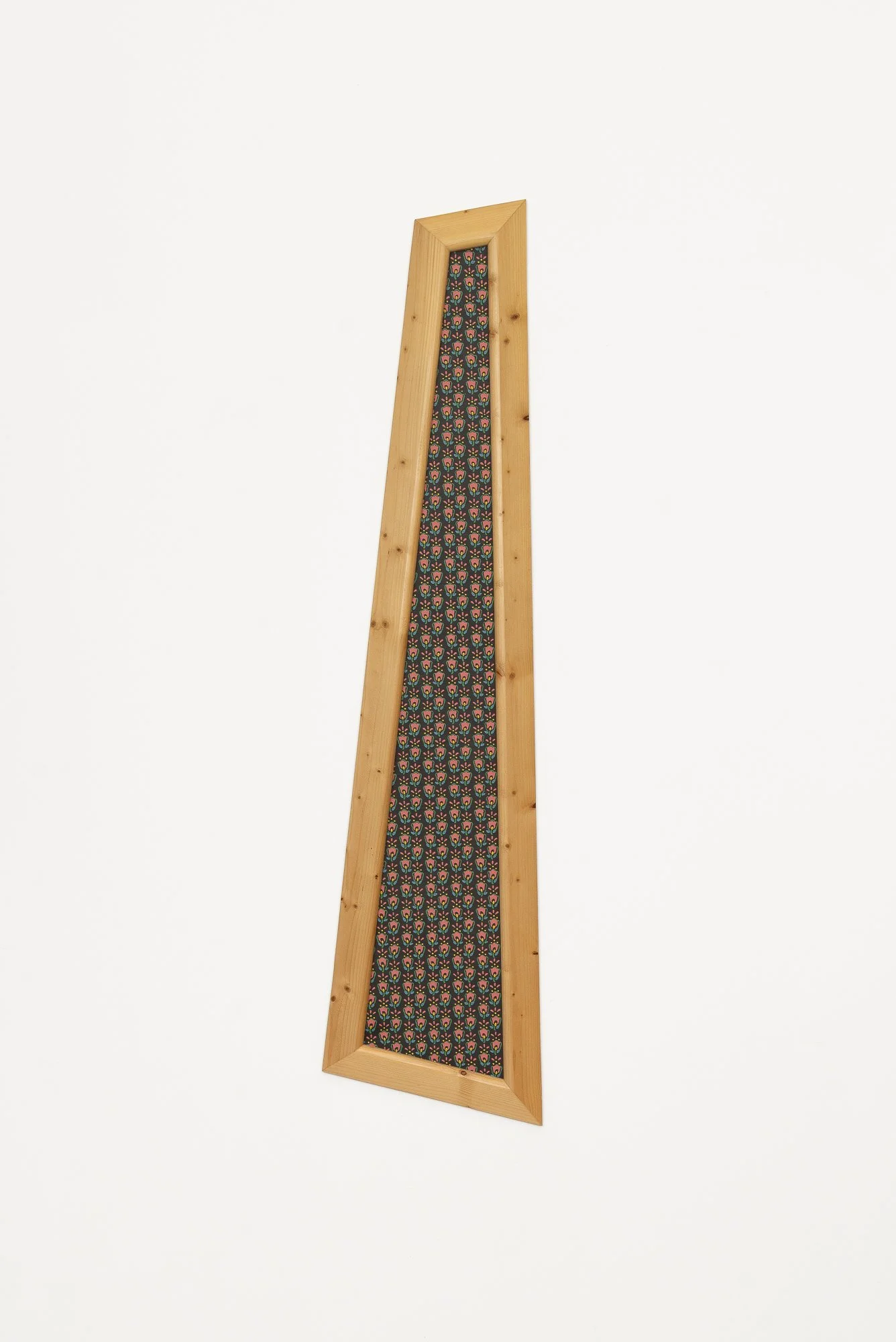 Wallpaper Frame (Black Flowers)_02.jpg