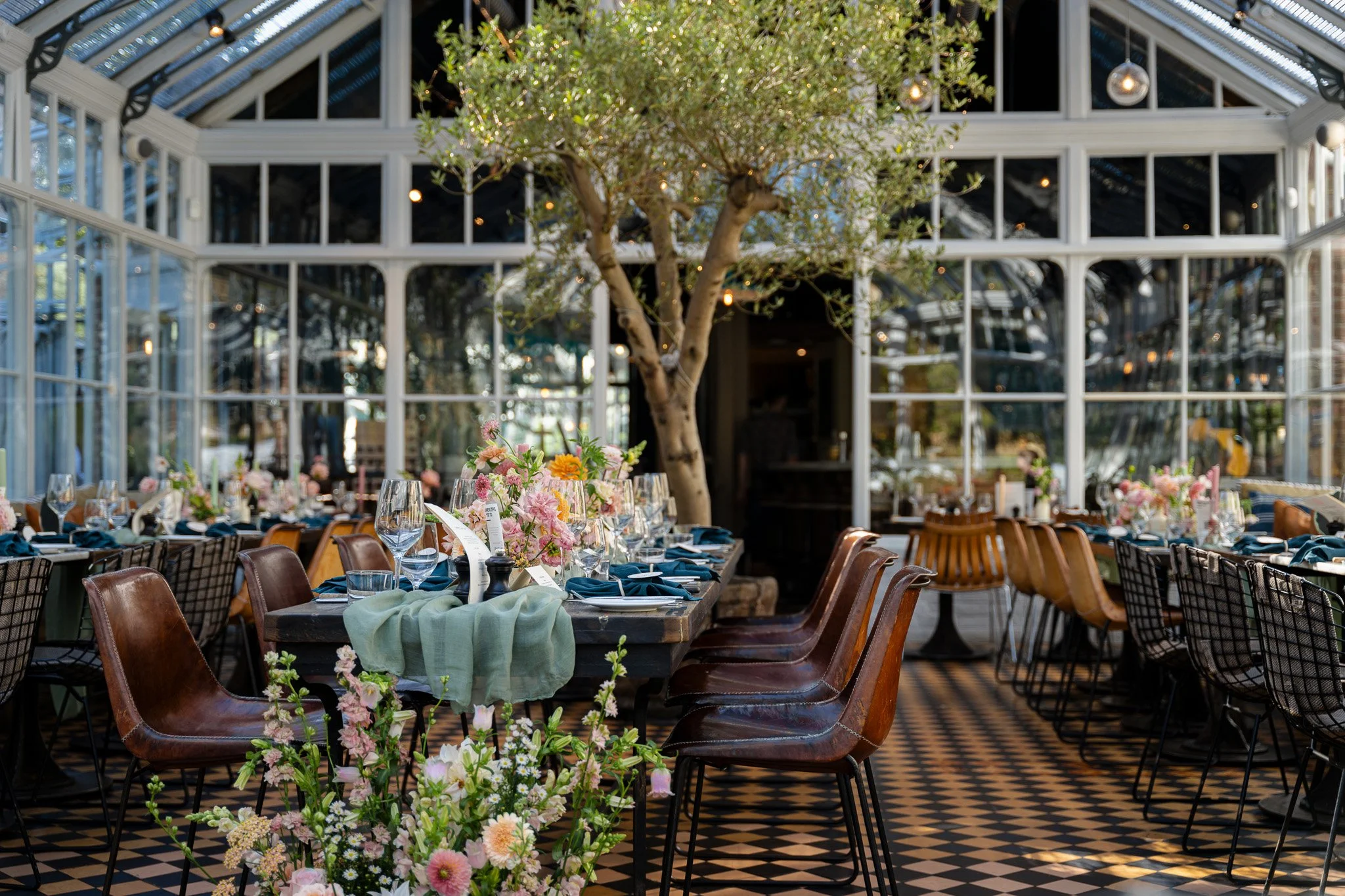 A7R09244 - 2023 - Gees Restaurant & Bar - Oxford - High Res - Wedding Glasshouse Exclusive Use Table Setup.jpg