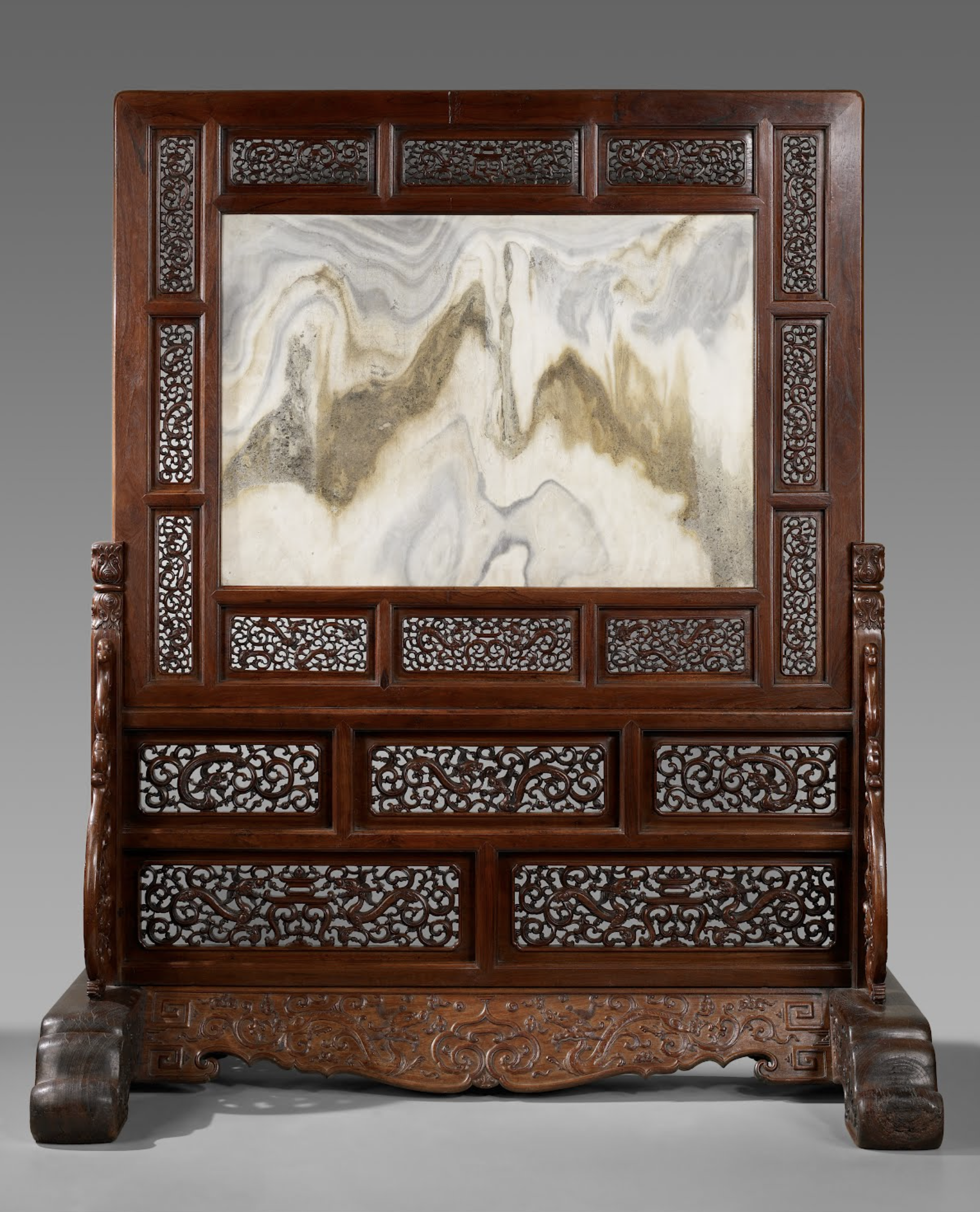 明代大理石屏风-215.27 x 179.07 x 105.41.png