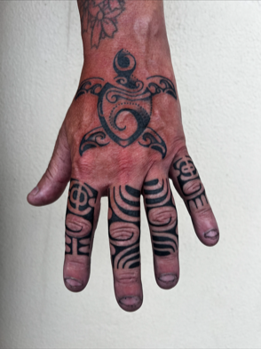 Good-Fun-Tattoo-Devin-Walter-Hawaii-Oahu-Tattoo-Artist10.png