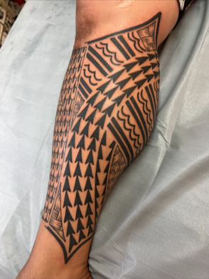 Good-Fun-Tattoo-Devin-Walter-Hawaii-Oahu-Tattoo-Artist4.png