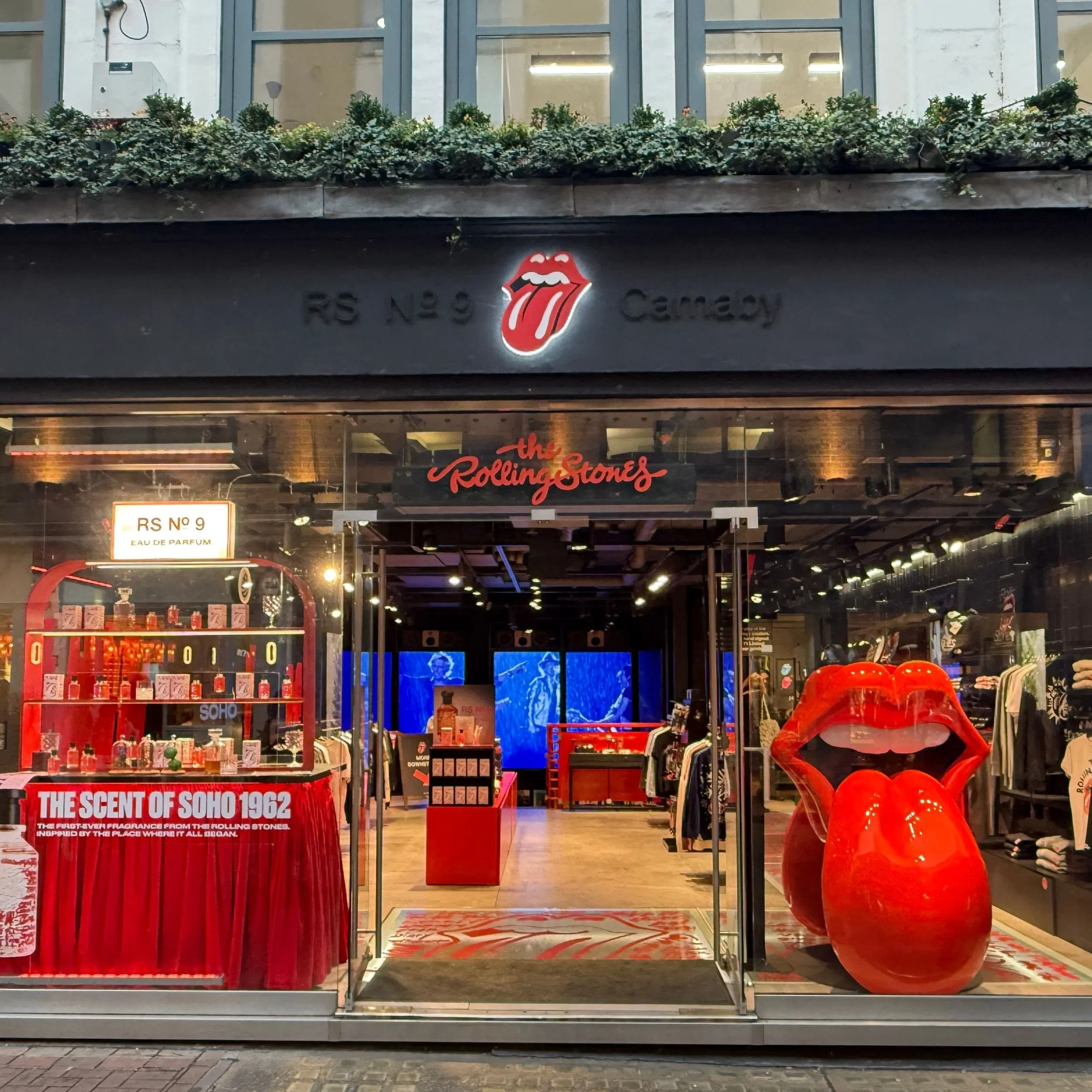 The exterior of RS9 Rolling Stones shop in London's Carnaby Street