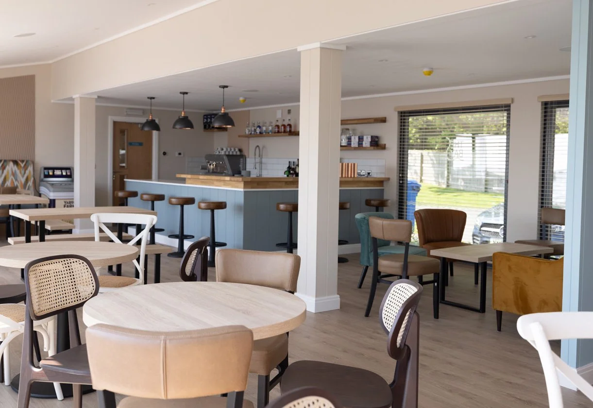 Harbur Cafe Riviera Bay6.jpg