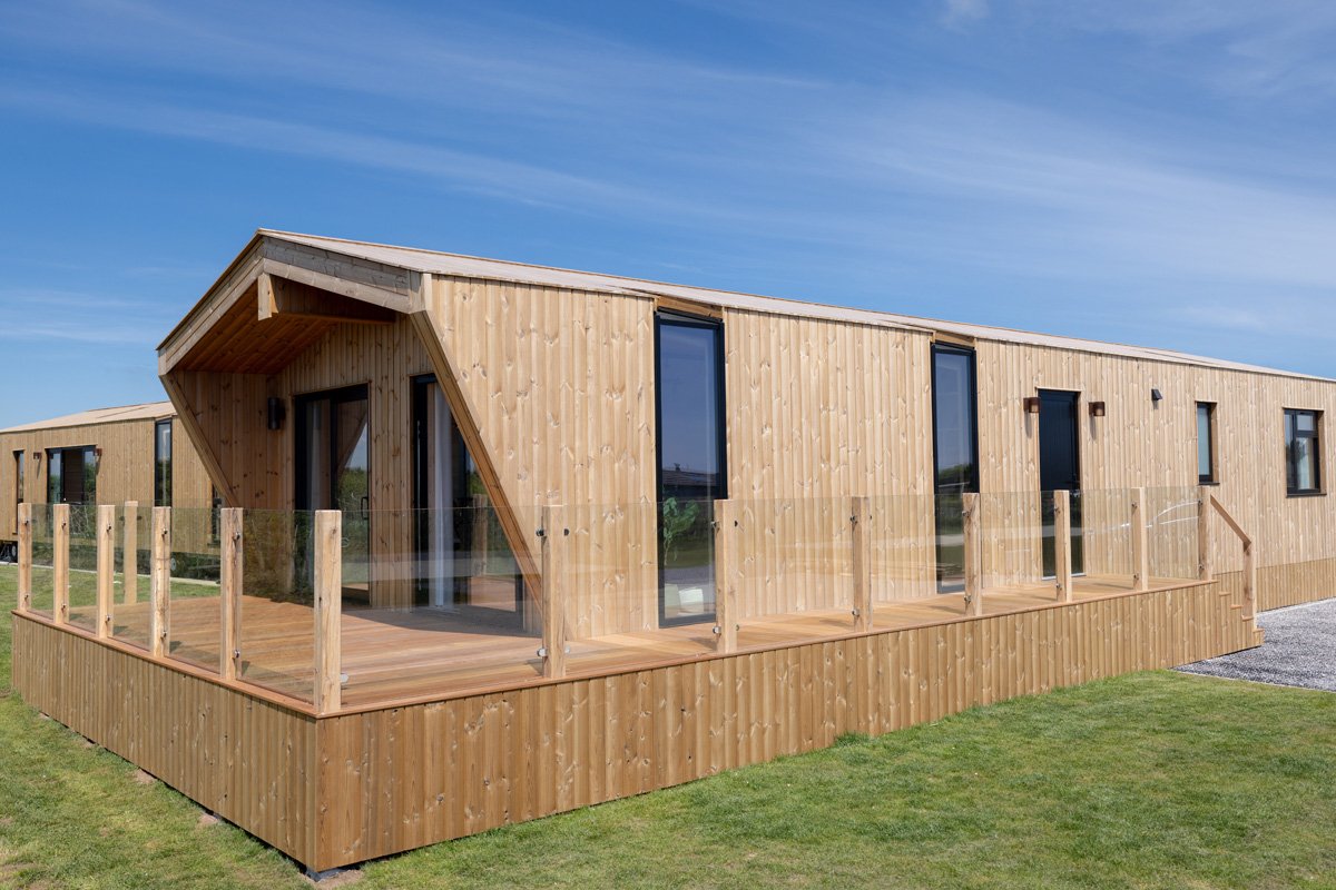 H1 Harbur Exterior4.jpg