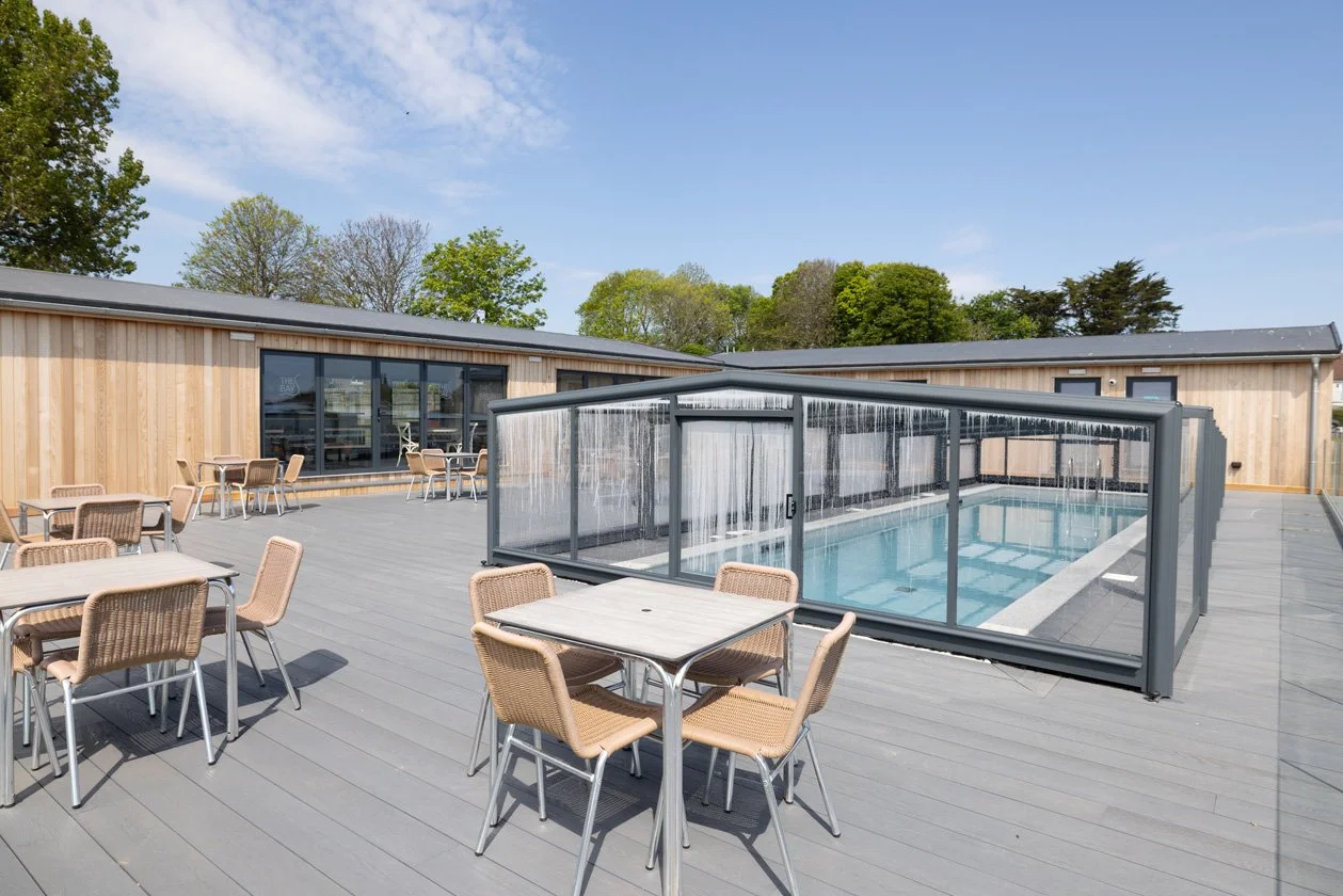 Harbur Cafe Riviera Bay11.jpg