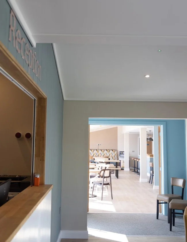 Harbur Cafe Riviera Bay21.jpg