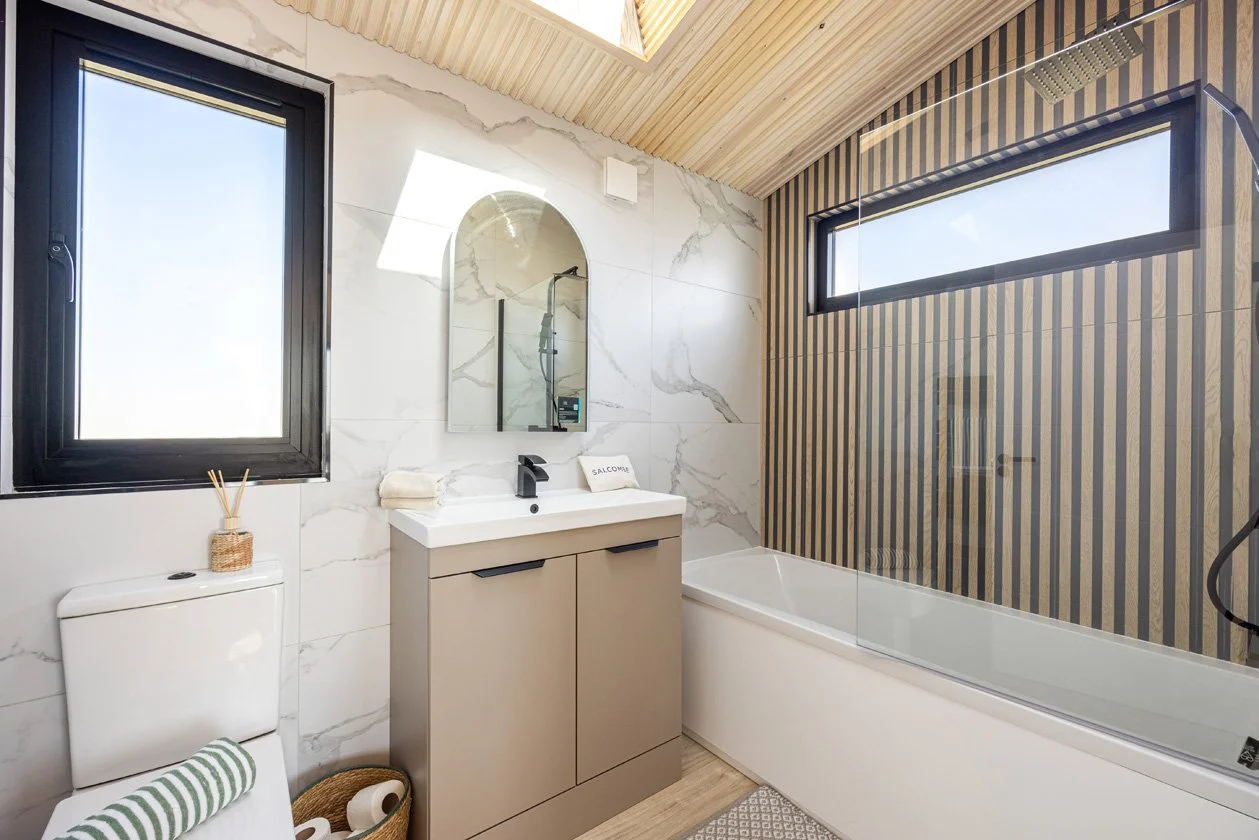 The Soar, Salcombe (The Bigbury, 50ft x 18ft, 900 sq.ft.) - prices from £425,000 - 13.jpg